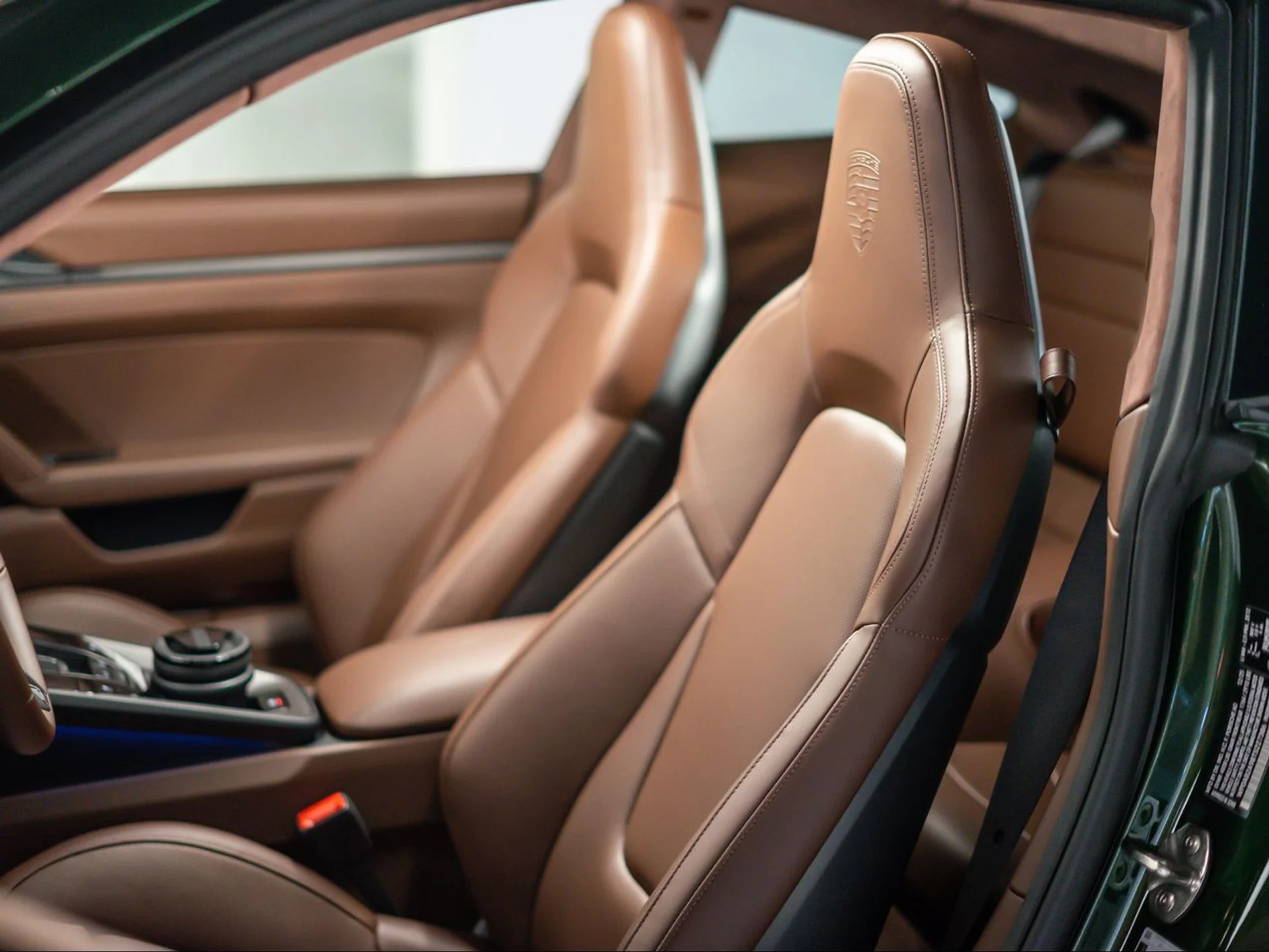 mph004_530853227_147d3b2d9a566ccaeff0e6cd8f6e2eca_be035f6695