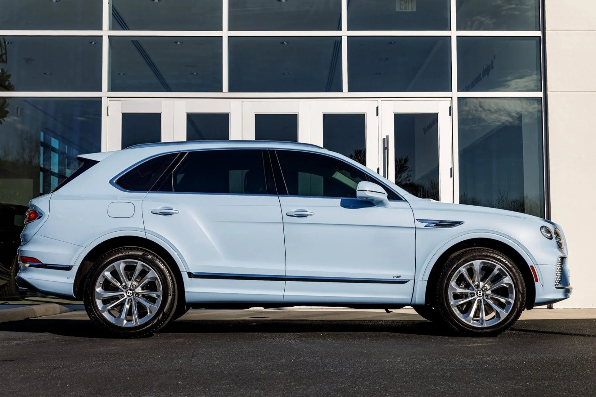 mph004_534563907_241f9421fb648b443b59d24c72b01f3dx_cb90876f17