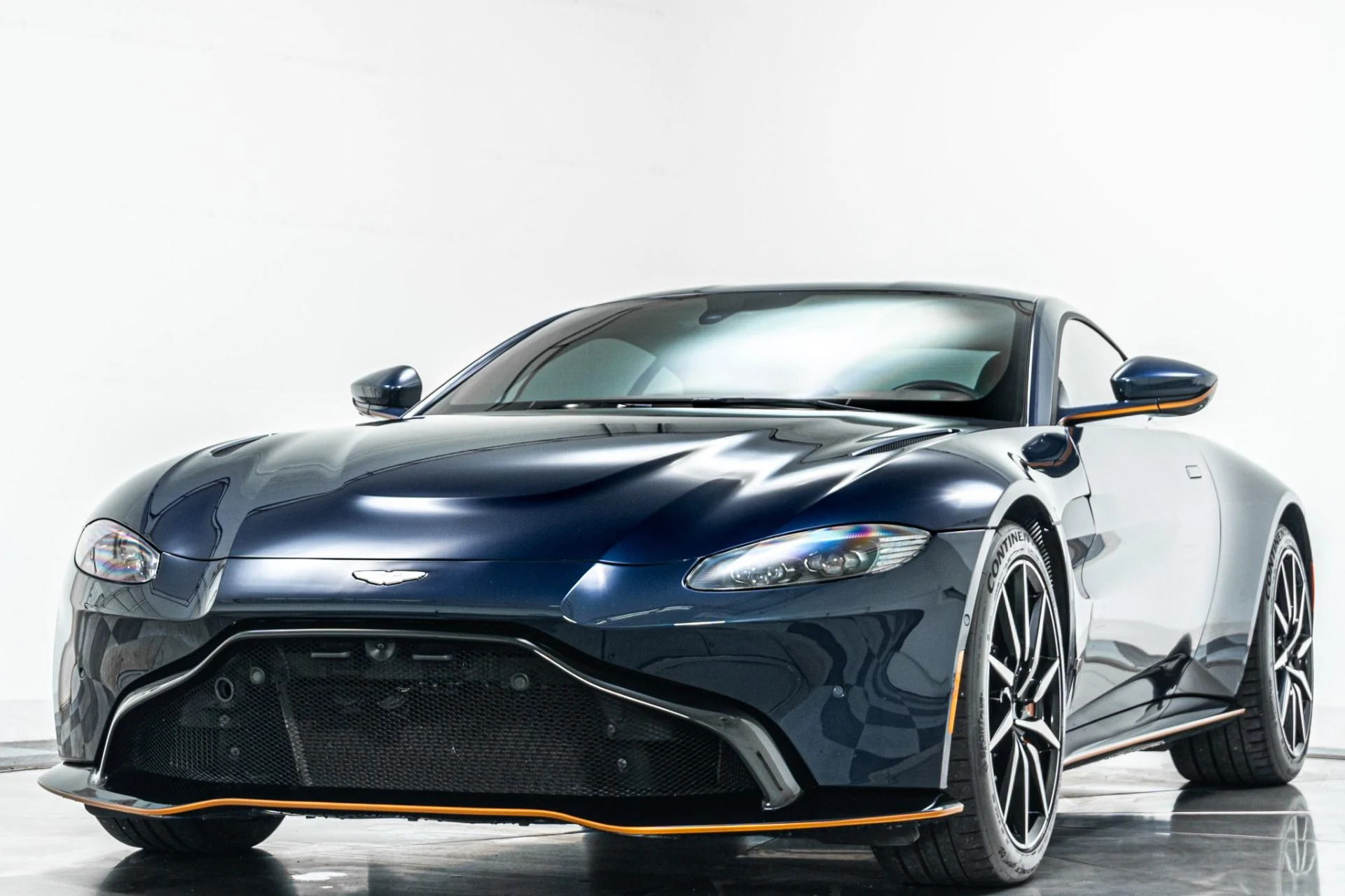 mph004_536111415_Used_2020_Aston_Martin_Vantage_Black_Bodypack_Tech_Collection_1783017471_432f064f55