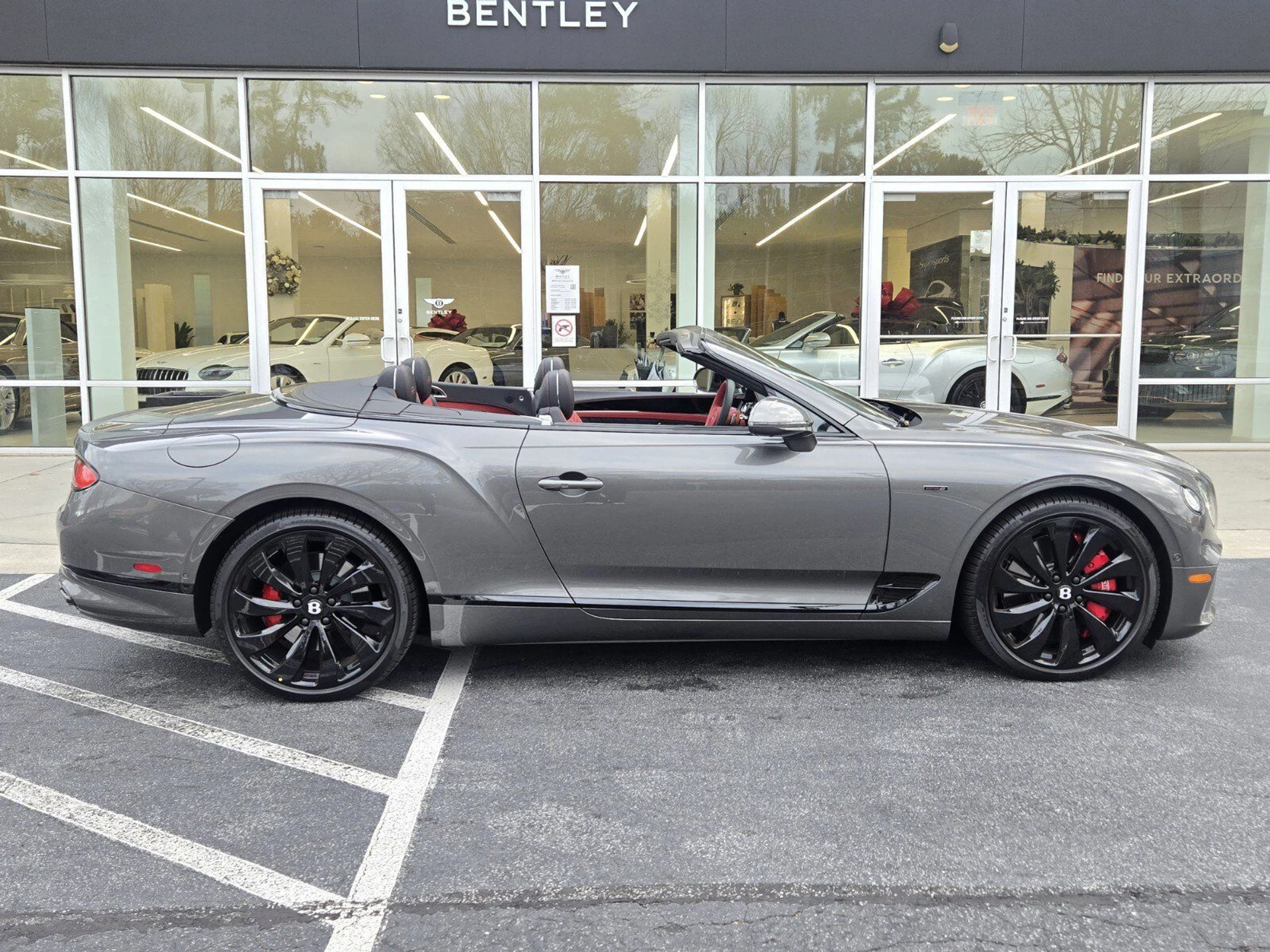 mph004_537160448_00ba9dd040590bea3a11e1481a63f4d9x_da4ba76210