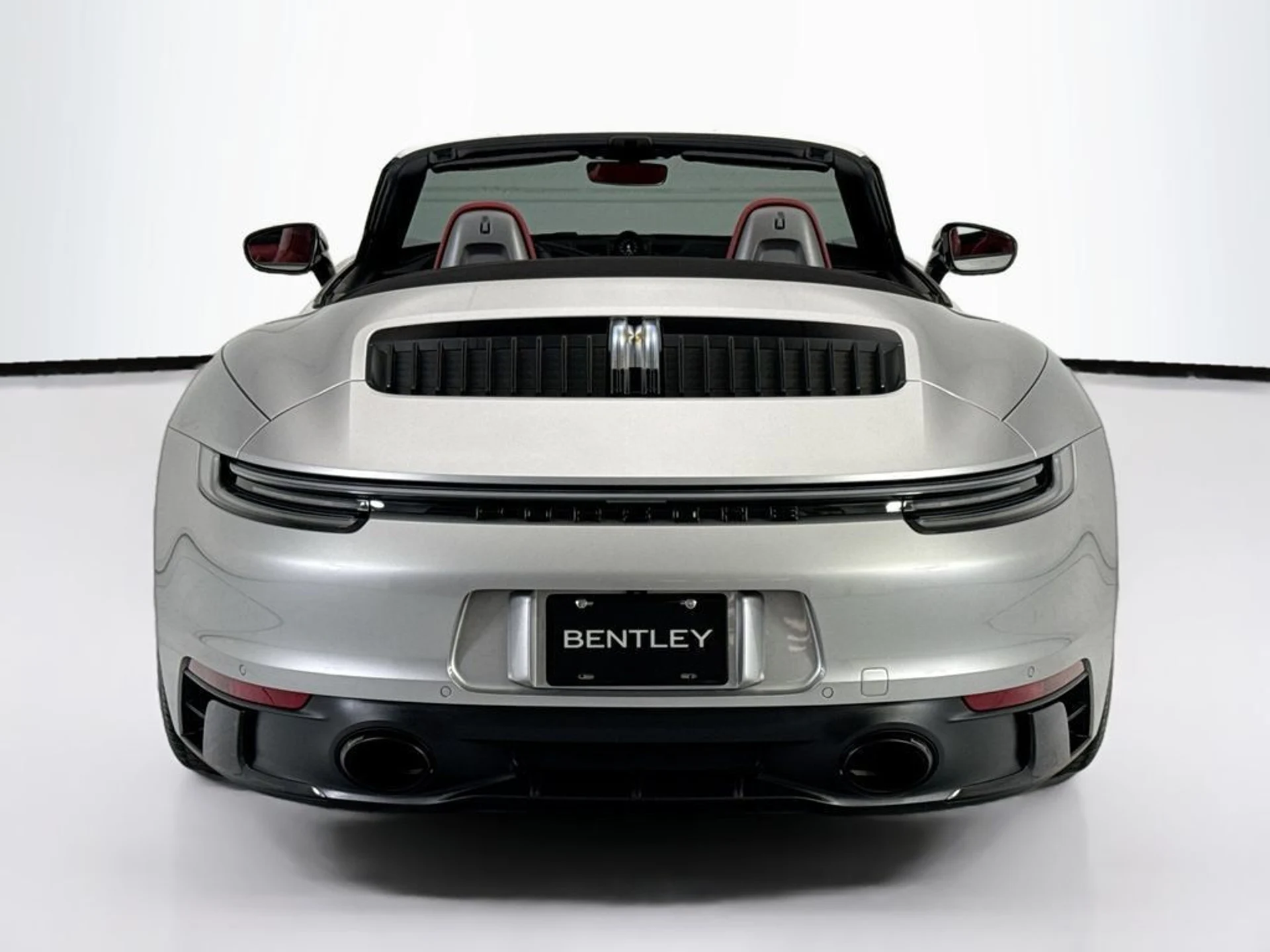 mph004_543228016_used_2022_porsche_911_carrerascabriolet_8119_23027418_5_1024_9058292227