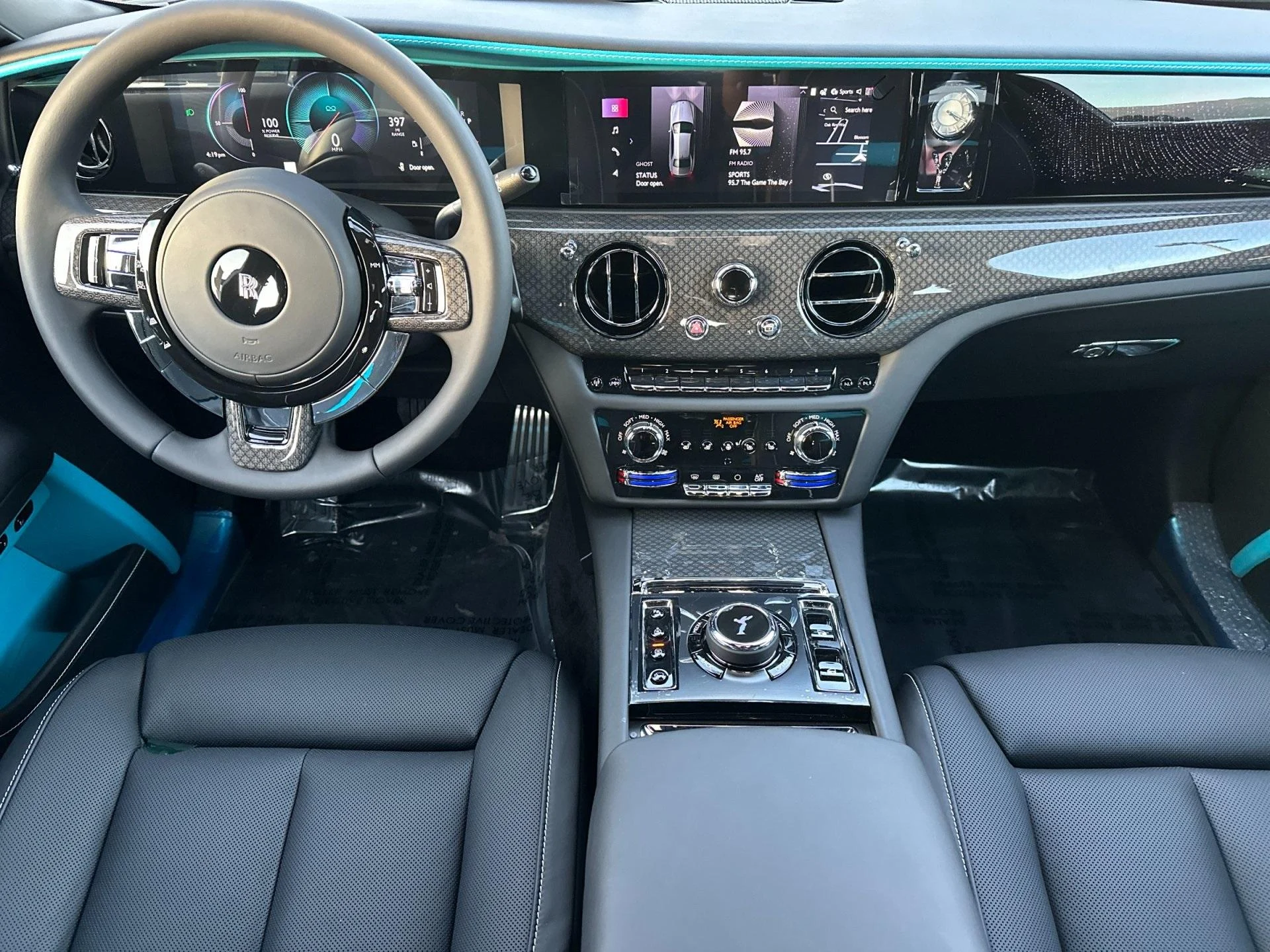 mph004_559574211_New_2026_Rolls_Royce_Black_Badge_Ghost_1764949813_be2eb33037