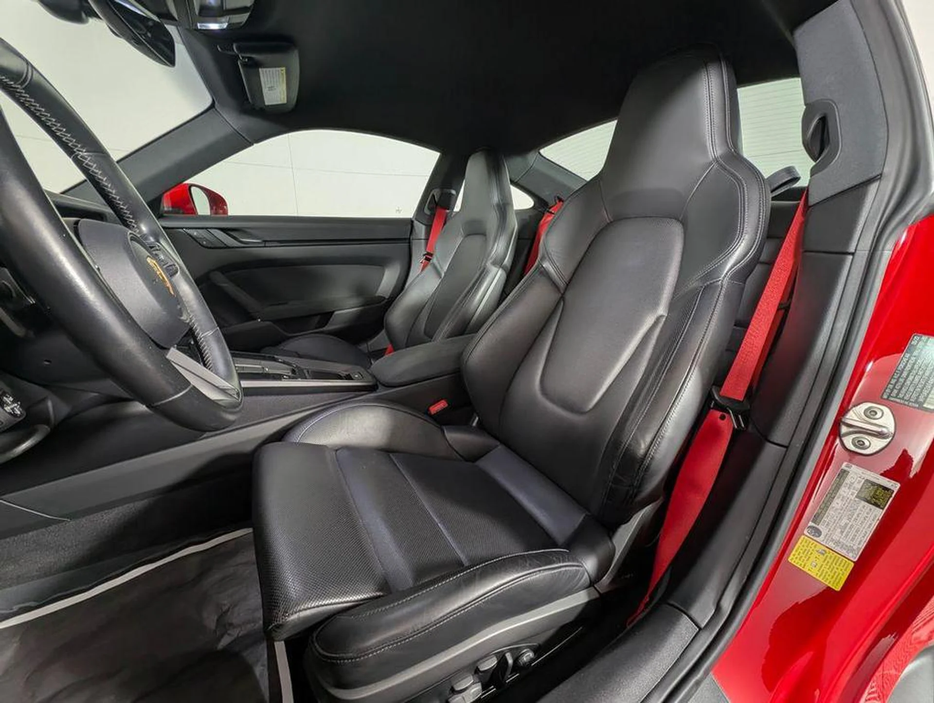 mph004_573862244_Xe0cp_O73_U_hx7jf_Ds2suqwmx_Cu_E_07357fdbe8