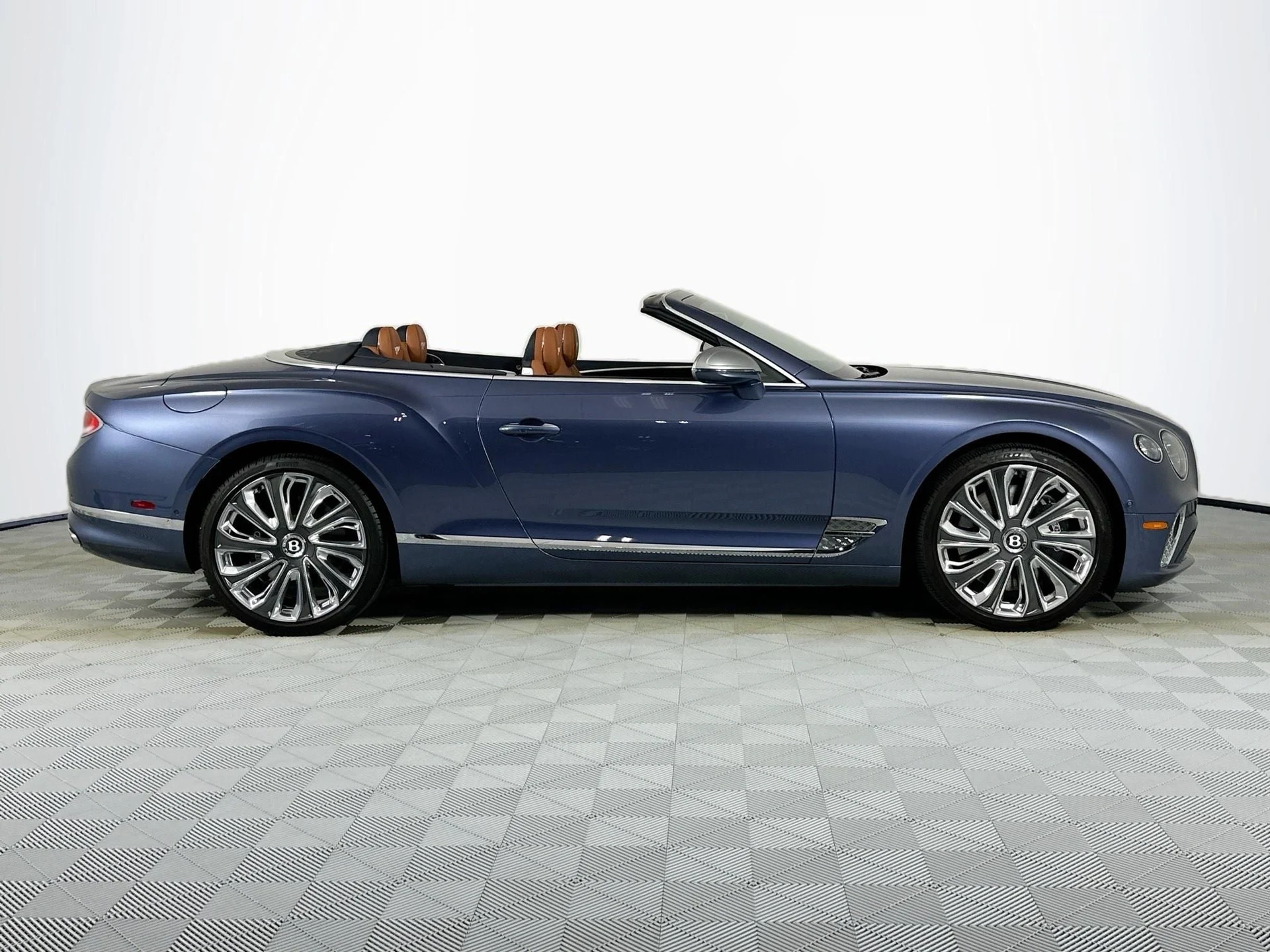 mph004_574351503_5_a3f41b3c5c