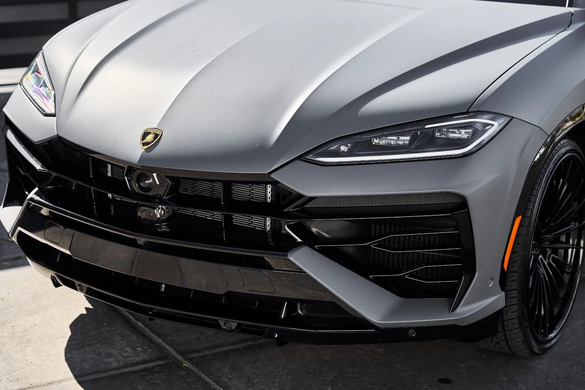 mph004_579580198_Used_2025_Lamborghini_Urus_SE_1778289182_69a287137e