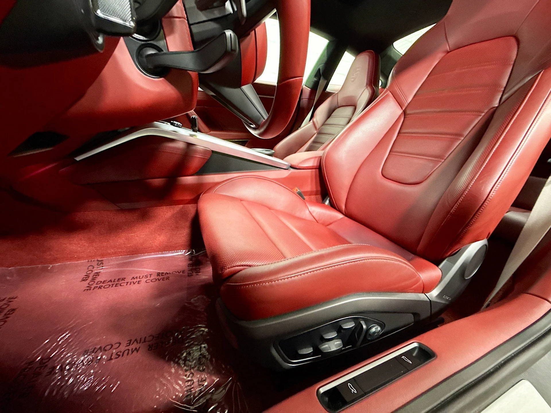 mph004_580173961_5c9743d4d9ea59a358e305726063b6e5_752b739035