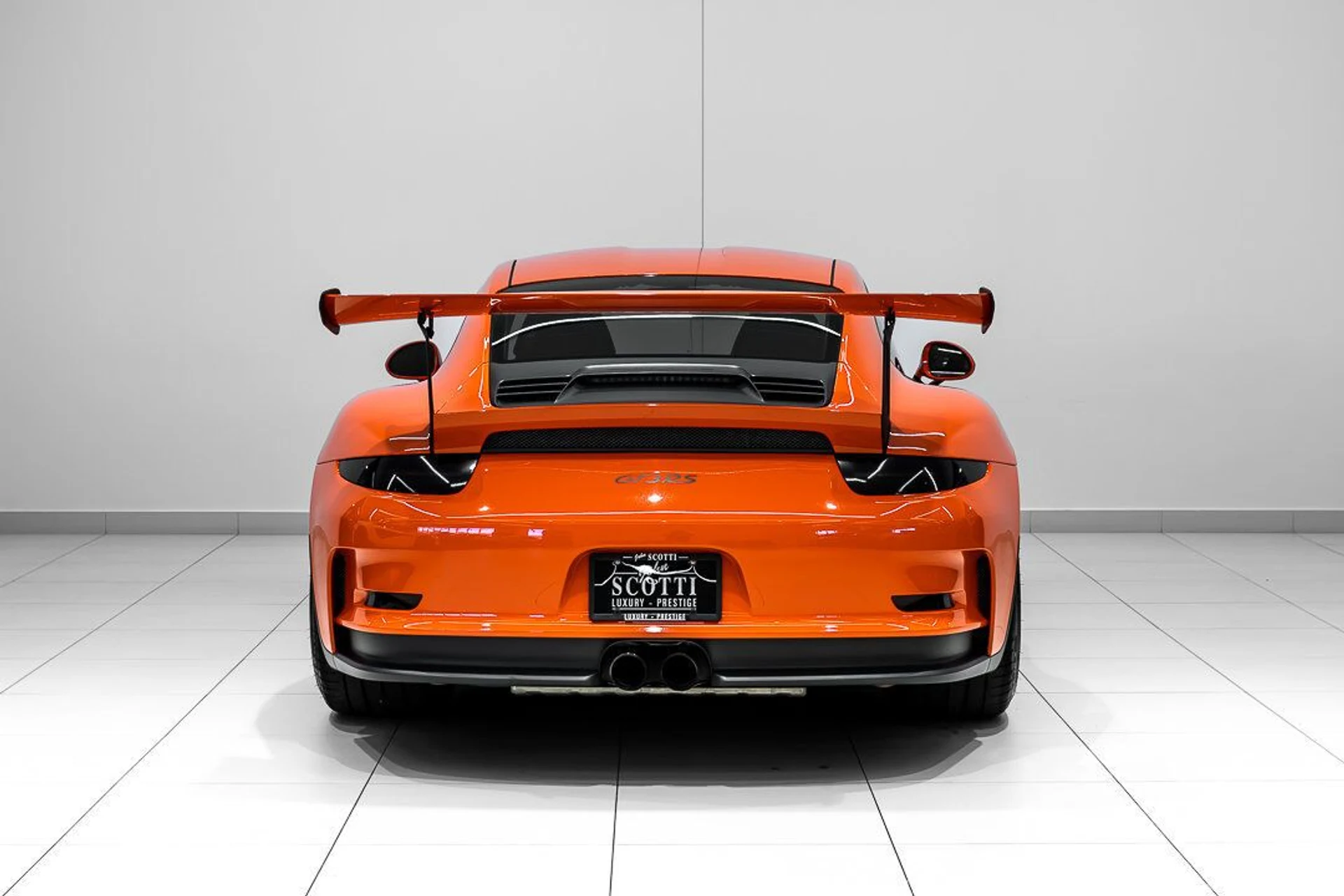 mph004_586185403_porsche_911_2016_jpg_v_1754355020_85d3a9ea85