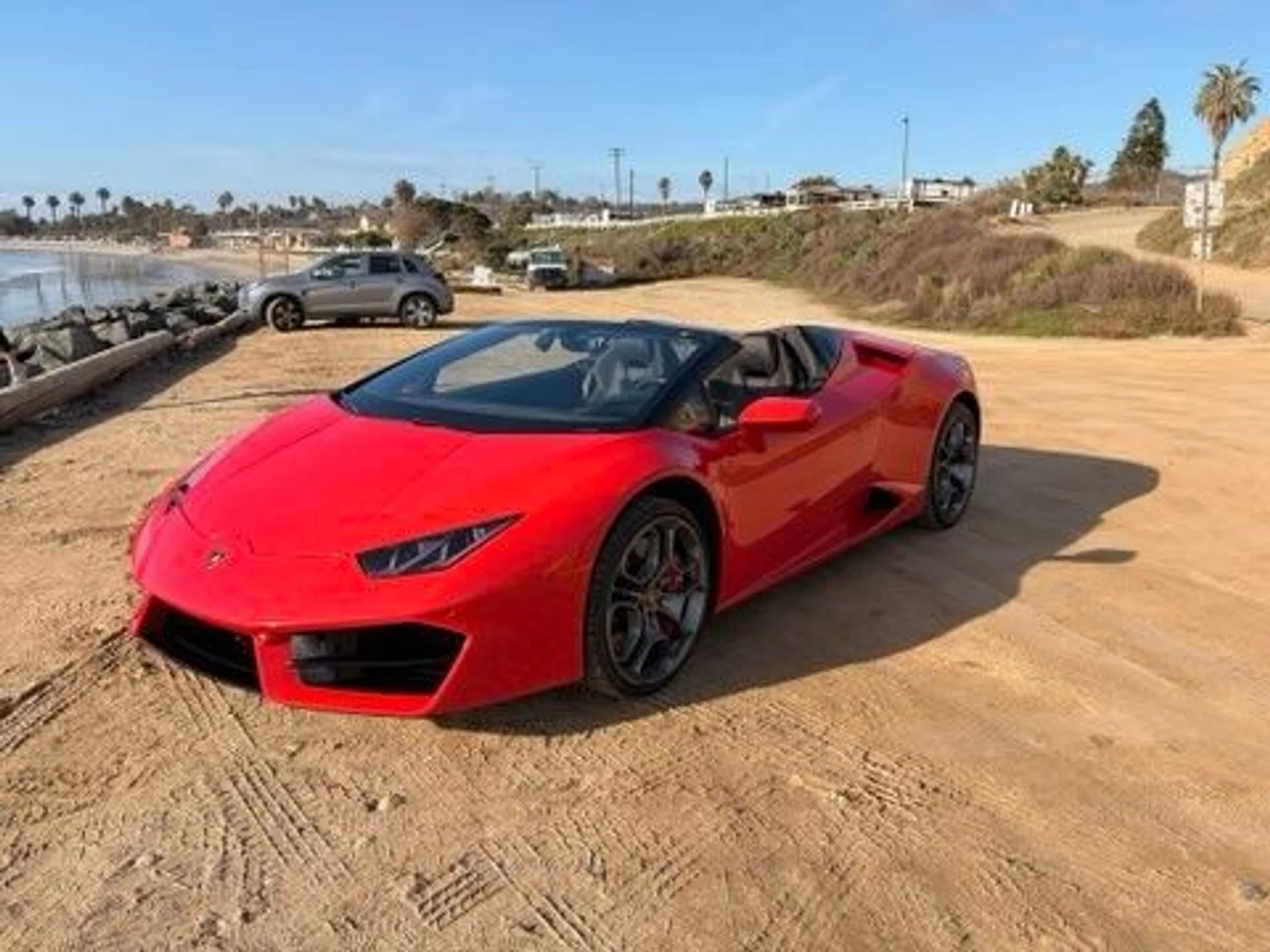 mph004_596418186_Used_2019_Lamborghini_Huracan_LP_580_2_Spyder_1766449979_18fe1ddfec