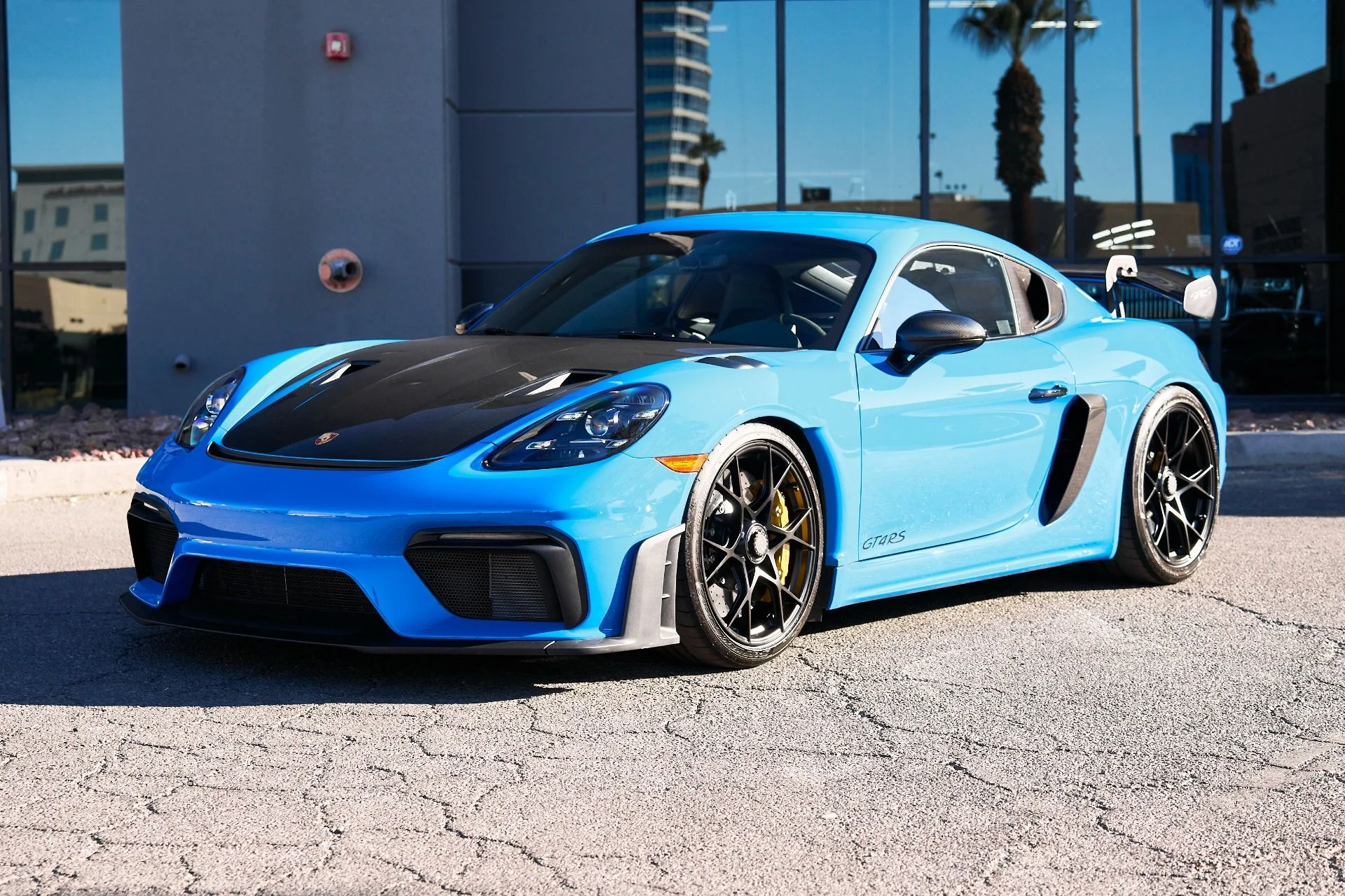 mph004_601377088_Used_2024_Porsche_718_Cayman_GT_4_RS_1757637864_cd8ae78d47