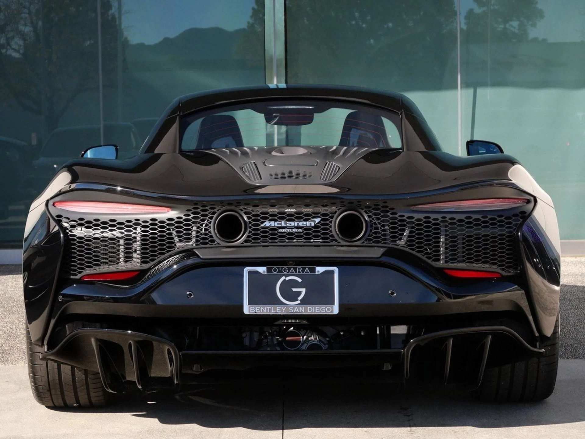 mph004_605840559_d0afcde36daea0eedc4ad0b946d5d65fx_cdcdacf4a3