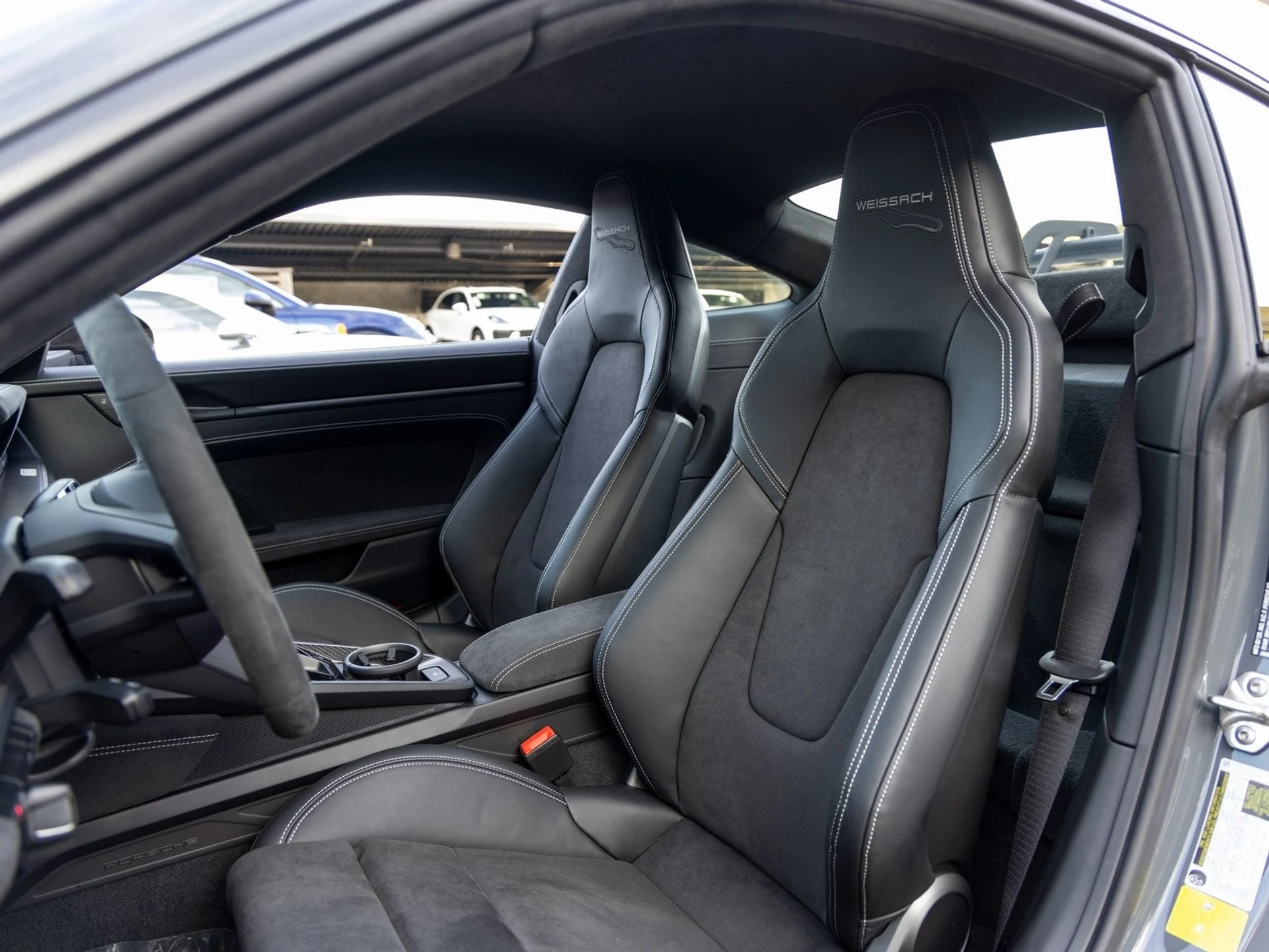 mph004_606732441_5_09a3027cd8