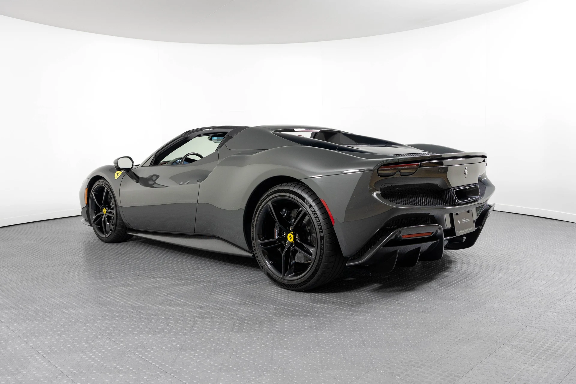 mph004_607754443_ad5bc422574cb38c8d402b4206ded7bf_0a0b718d55