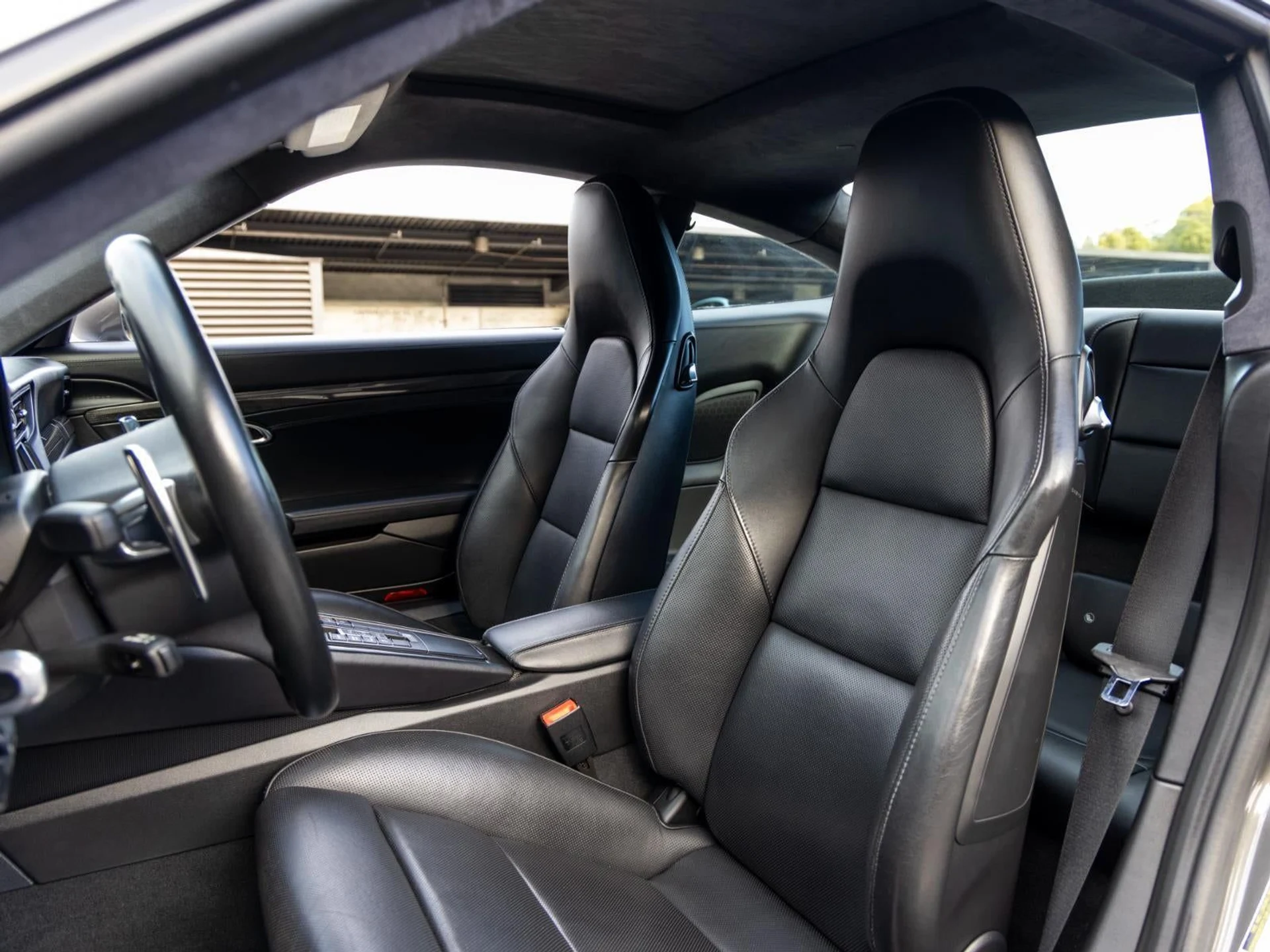 mph004_609437369_5_76ddf30136