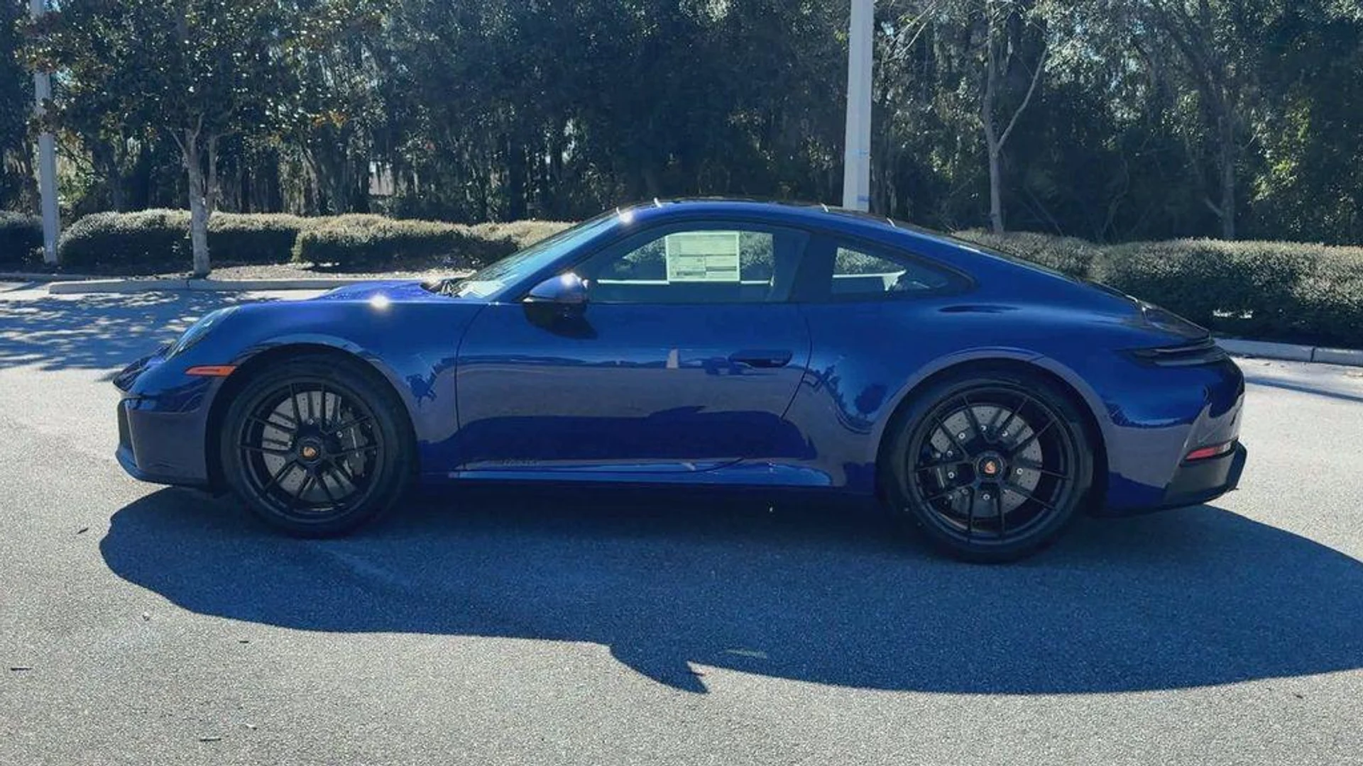 mph004_614916040_v_O3_QX_Gx2_JY_1_Cq7h_fcrg3u_K0_Aqc_4aae8c8ed4