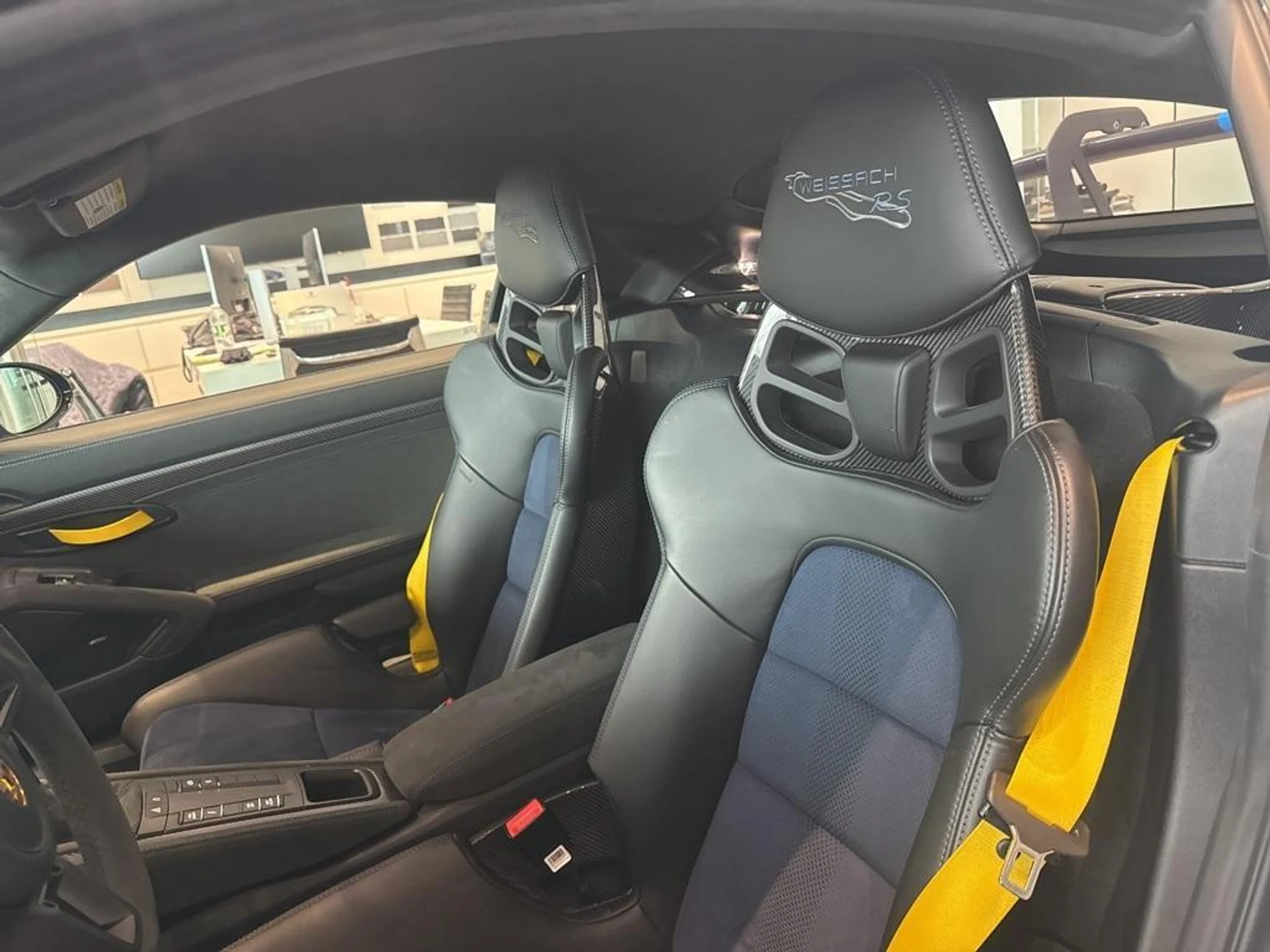 mph004_618847910_v_Avm_R13_L7z_C27_N_Ecapl_I4rdu_BM_13053711bb