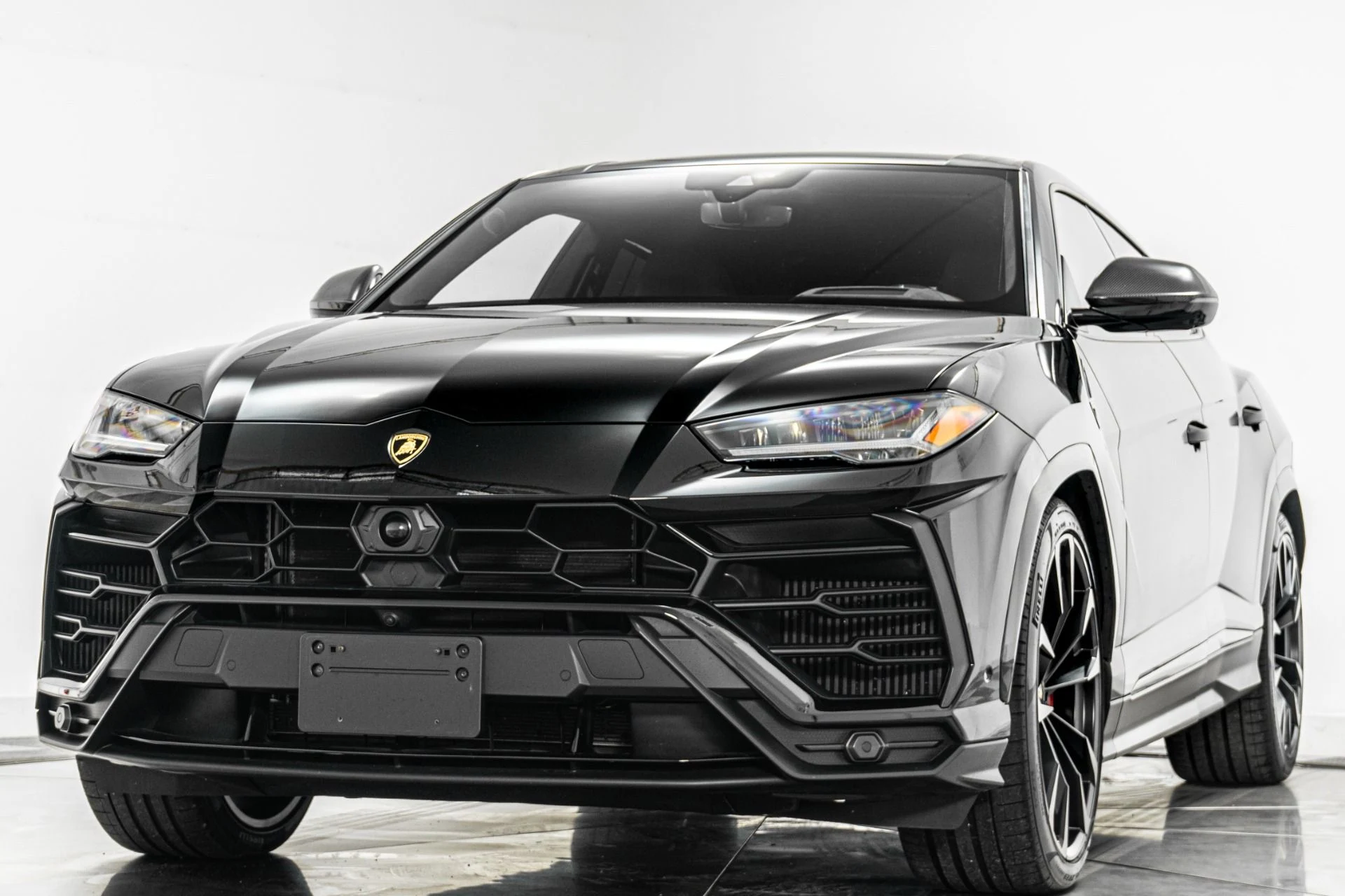 mph004_623516029_Used_2021_Lamborghini_Urus_Q_Citura_Interior_Bang_and_Olufsen_Audio_1778530173_0fc01adae7
