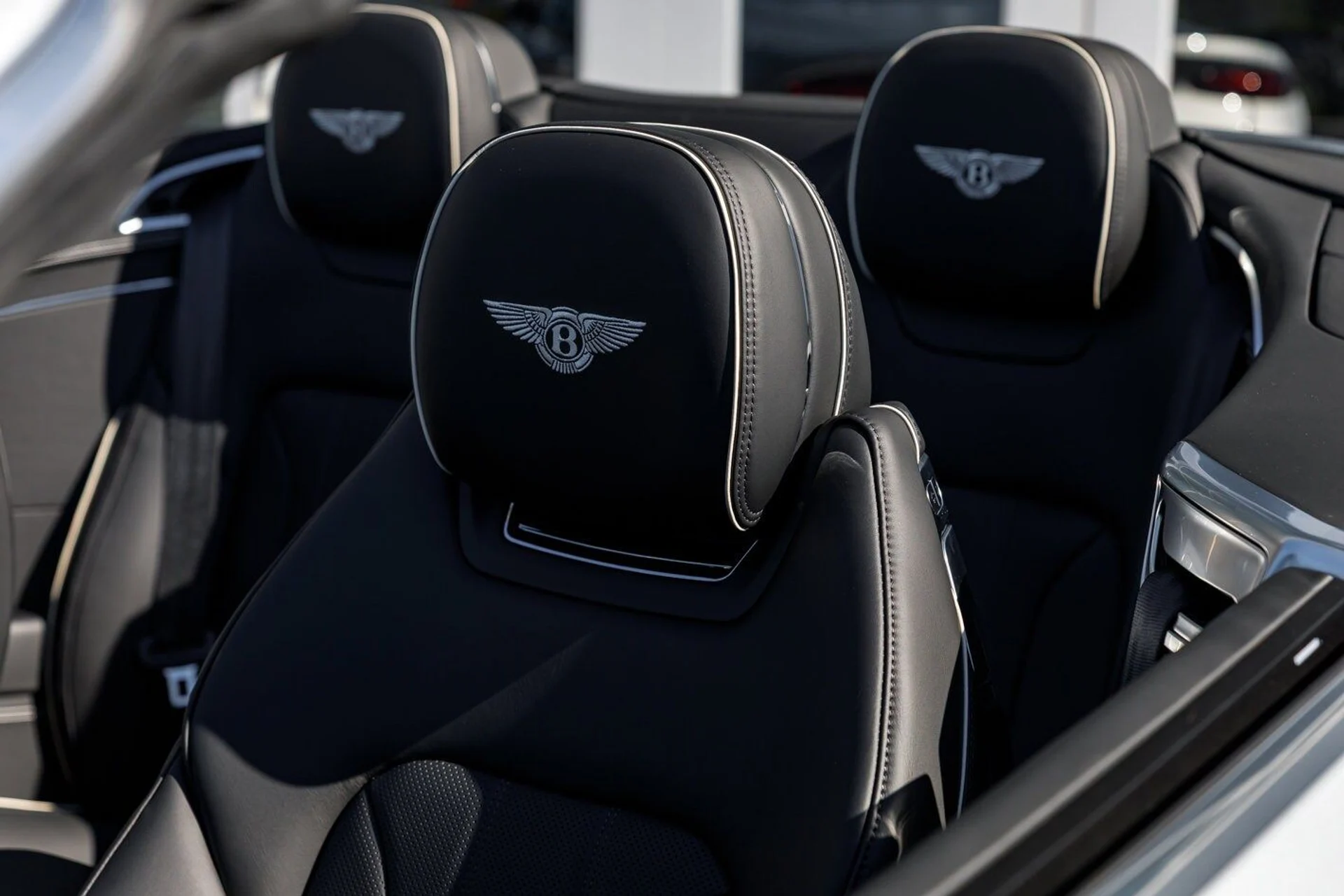 mph004_630615480_22a3035abf0de6b790ea15b418ca4ad6x_b46afbd443