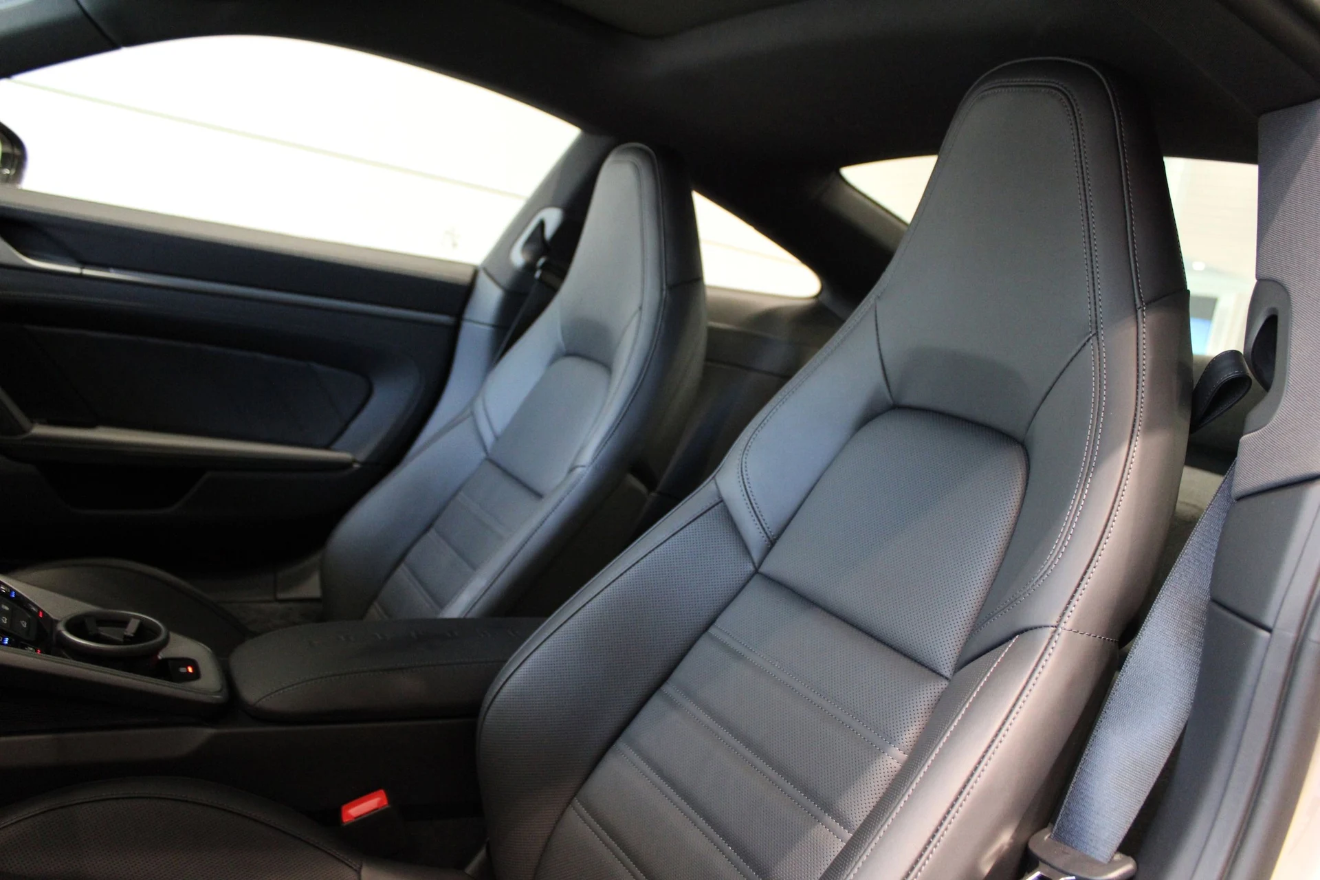 mph004_636546172_c122c018f22dba19c659ab892608242bx_afa722bff5