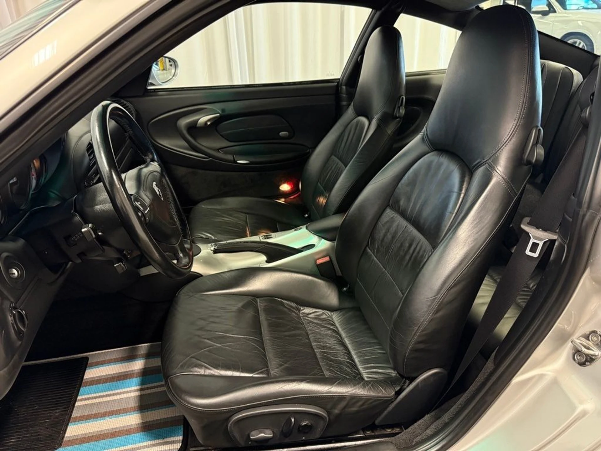 mph004_639528029_0d360e92f8ed5fac8119523ee9e14751x_0dd115169a