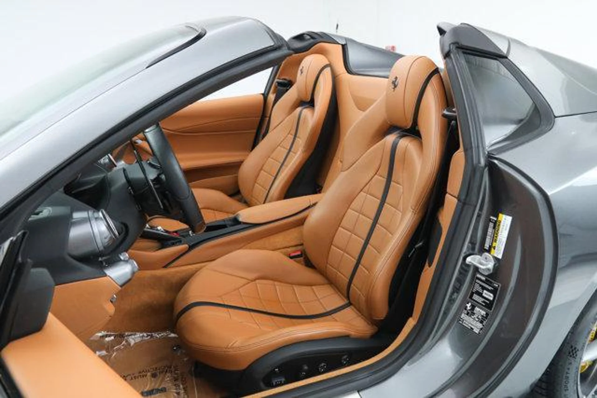 mph004_642308166_H5_CR_4_Jj0_WR_Ya_C4_M613_R_Xwguwvc_6904123312