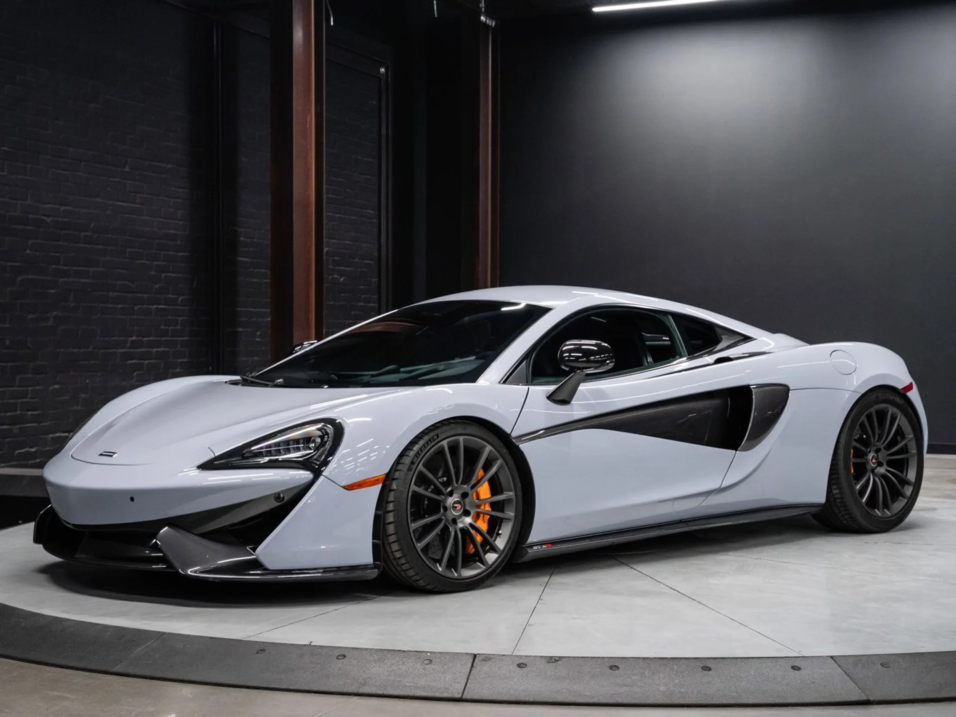 mph004_64276343_mclaren_570s_2017_3fecfc4745