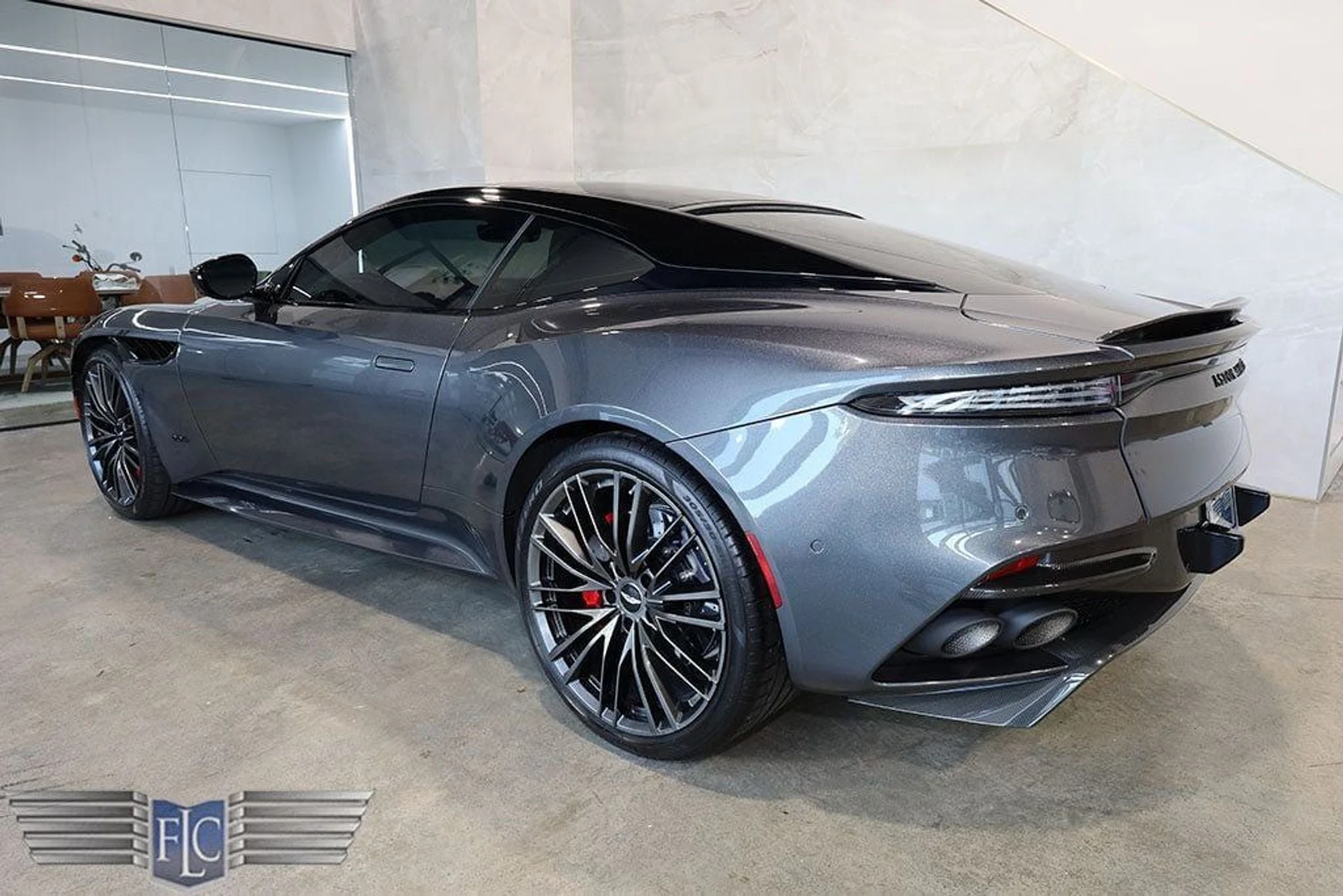 mph004_643775387_used_2022_aston_martin_dbs_superleggeracoupe_9689_23016120_5_1024_ad66c2e51e