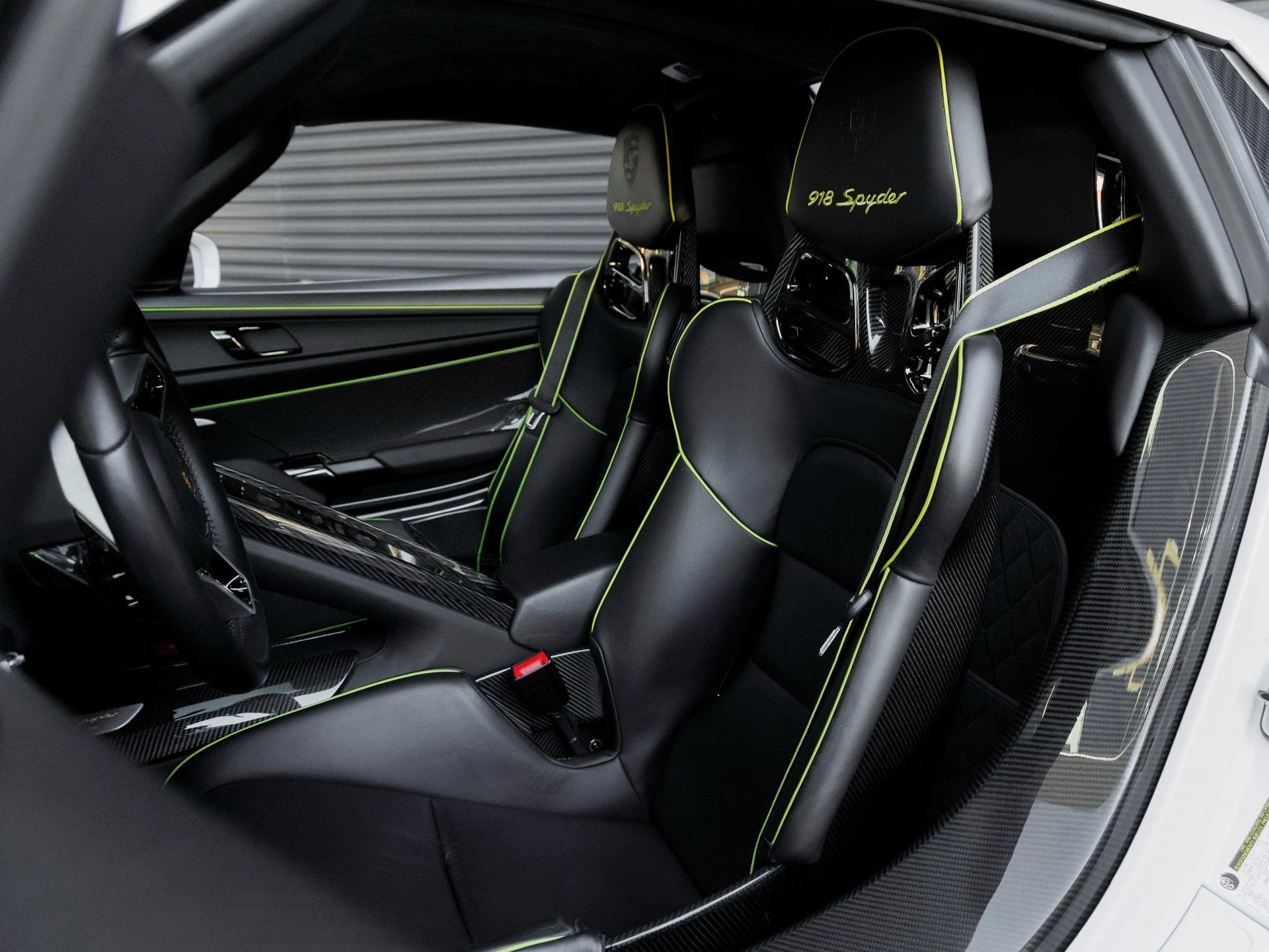 mph004_644777207_5_0d43b7acd2