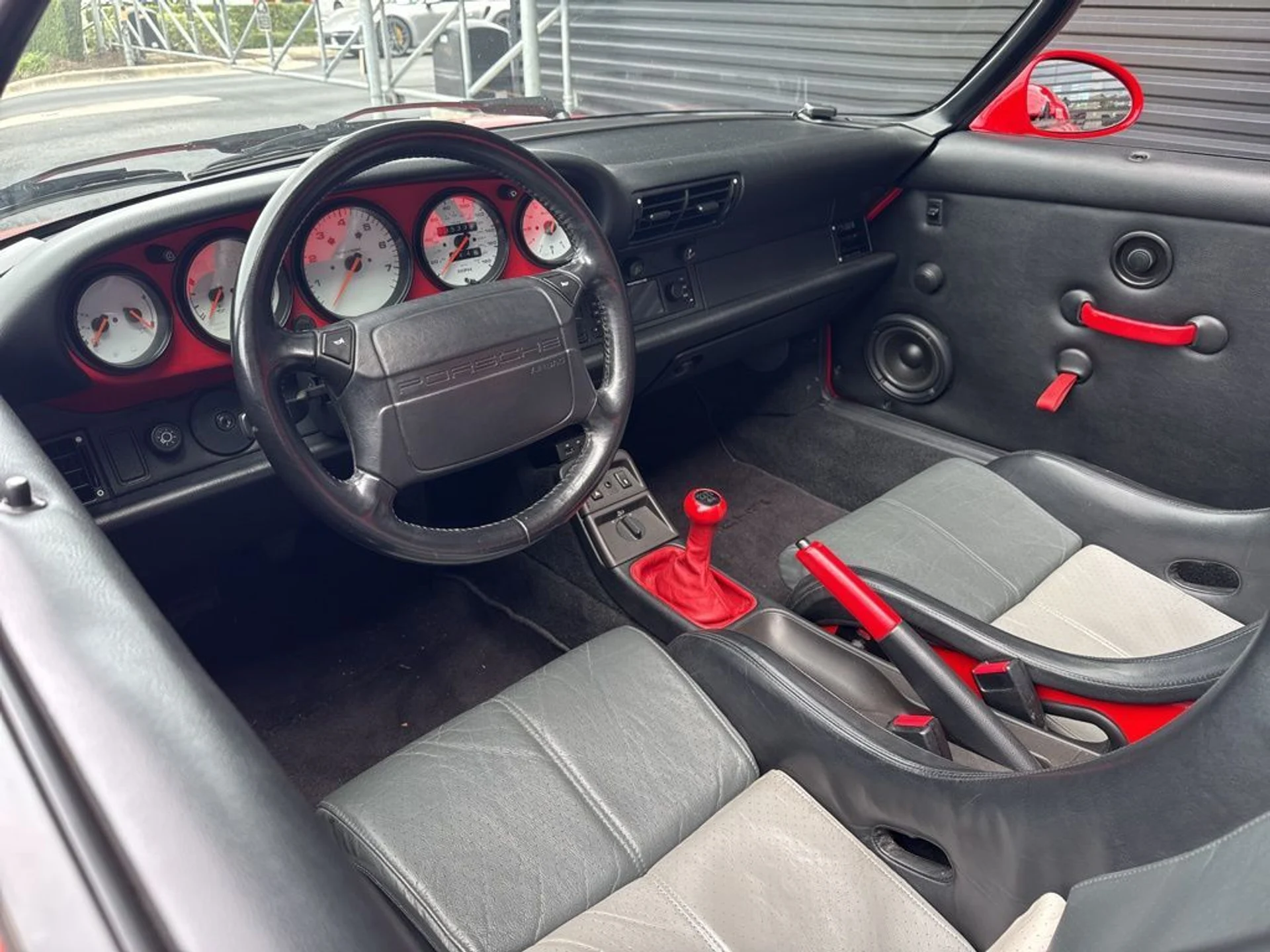 mph004_647266509_8dc15228b38086ea7607e593534db030x_824261d00c