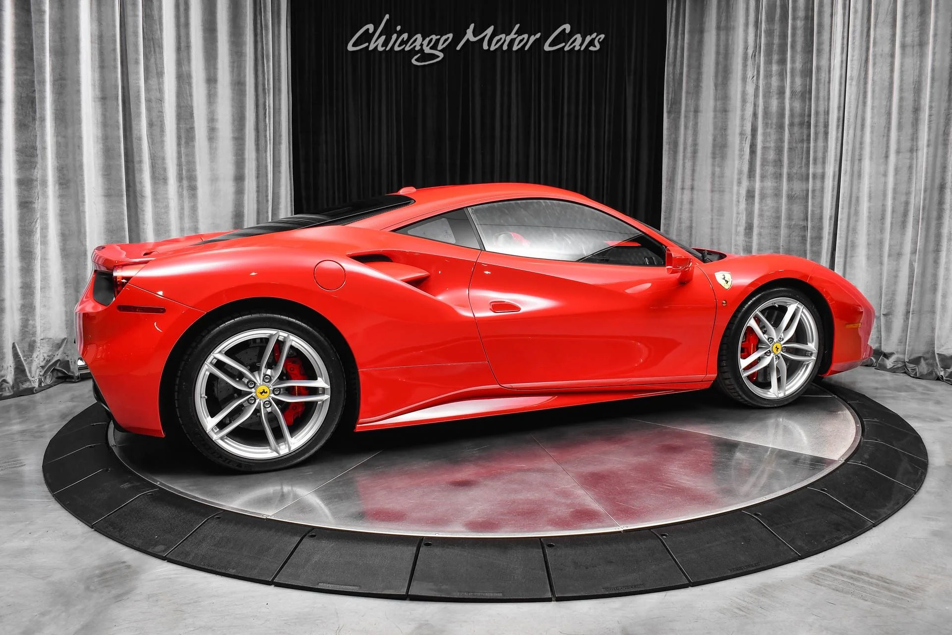 mph004_649110786_13212_p5_l_8d9bf8ee3d