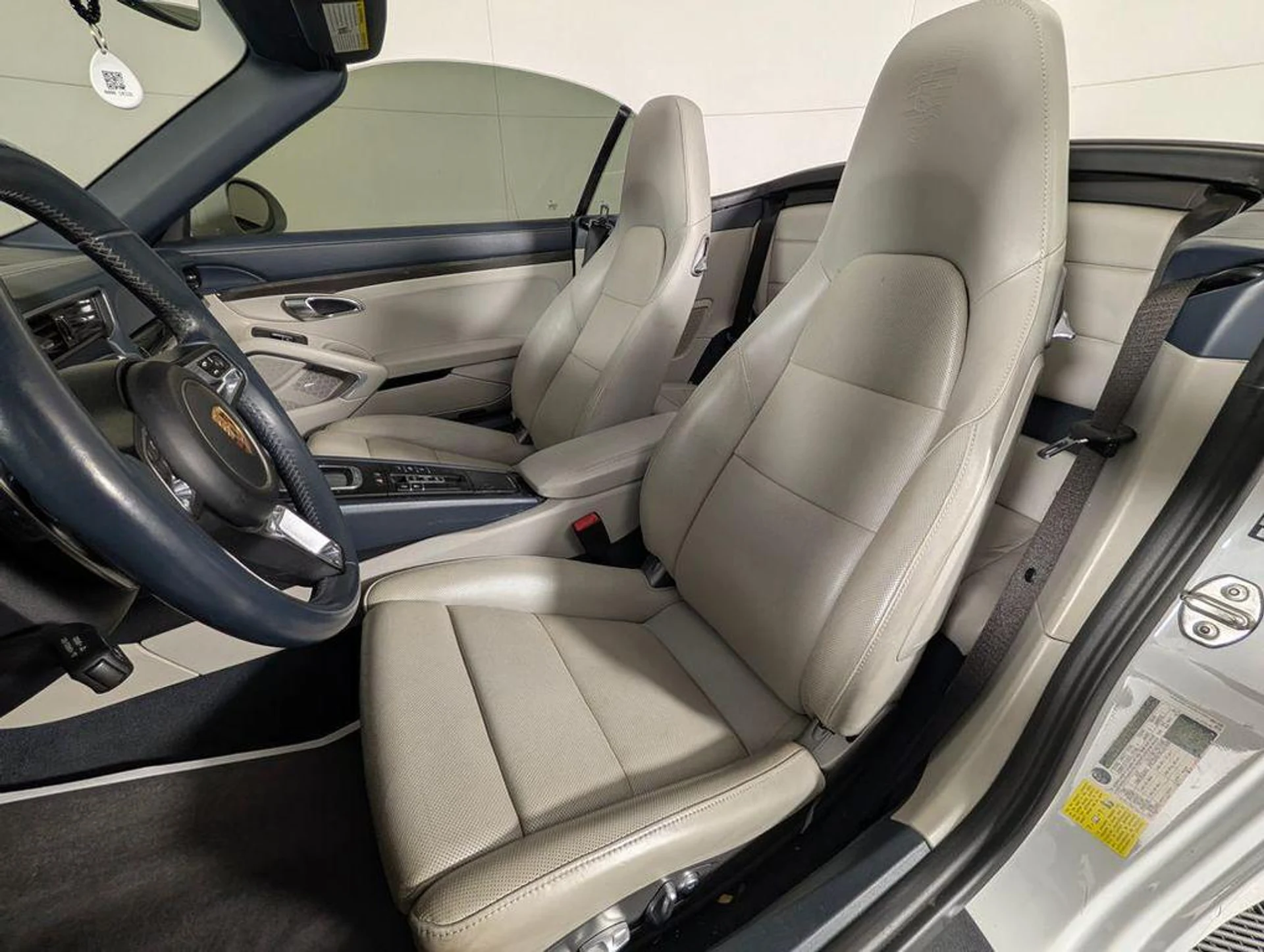 mph004_6521064_Ln_LWO_Yxcaem_Oz_A_dzynp4esw00_3aa5022358