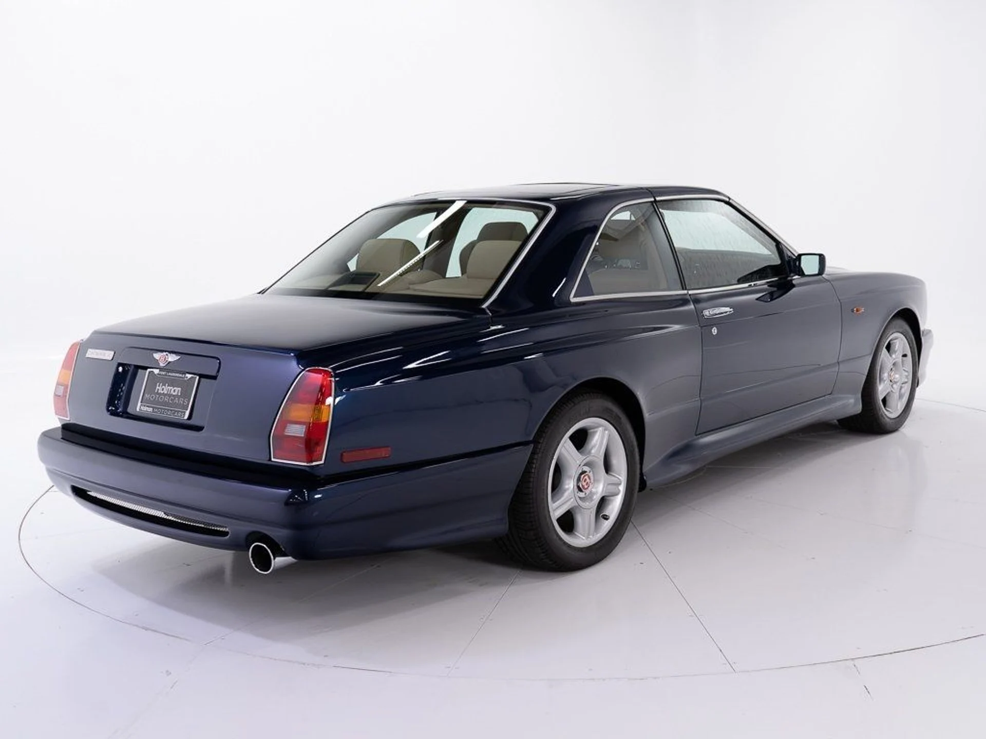 mph004_658424611_b45e1b35d0c8d0a69c85ba0c7317b986_cf6c5607c1