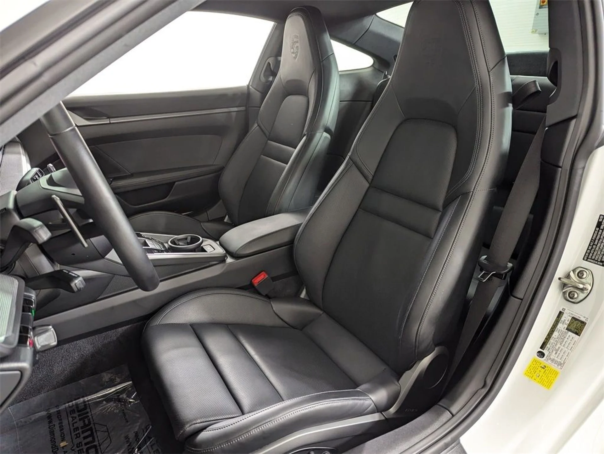 mph004_661934907_2c2d114208c08763f0d73e9b66729cecx_9f22370883