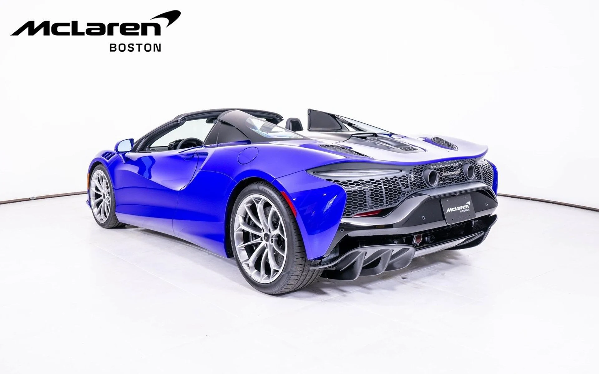 mph004_664678471_0bd1fff9931f11a8b4121c7ac19dcf85x_0d23351759