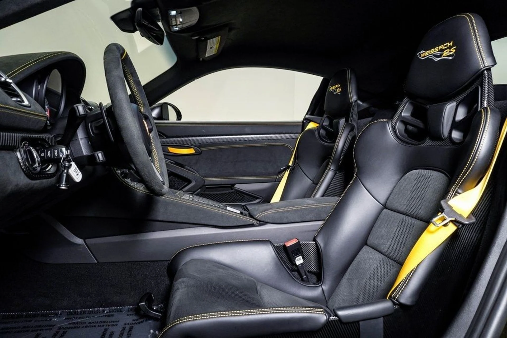 mph004_666791262_220cc70a0754f3b66f25155214f5c367x_610908c268