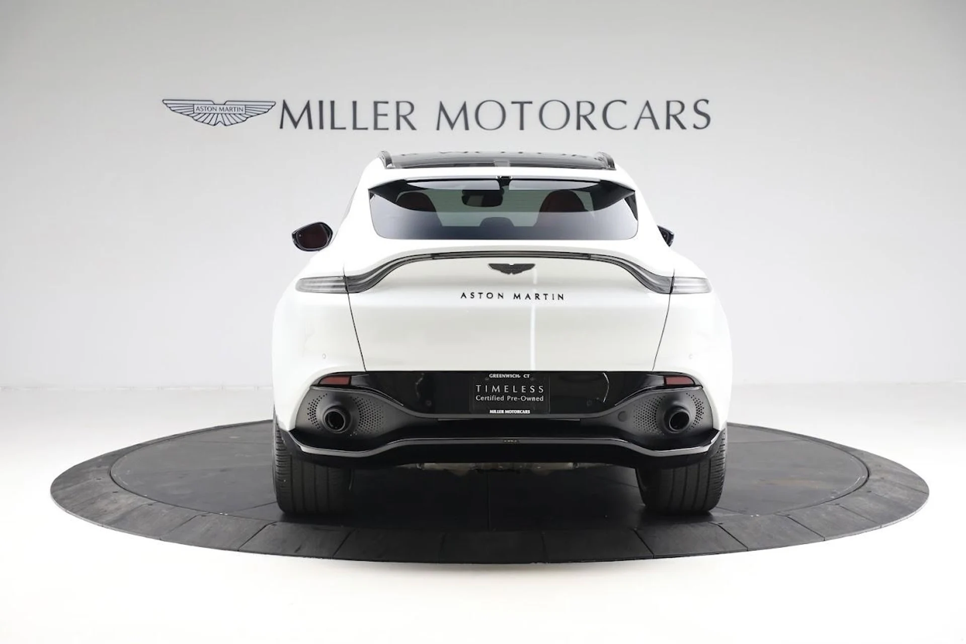 mph004_681029458_Used_2021_Aston_Martin_DBX_1785417745_0be7d95169