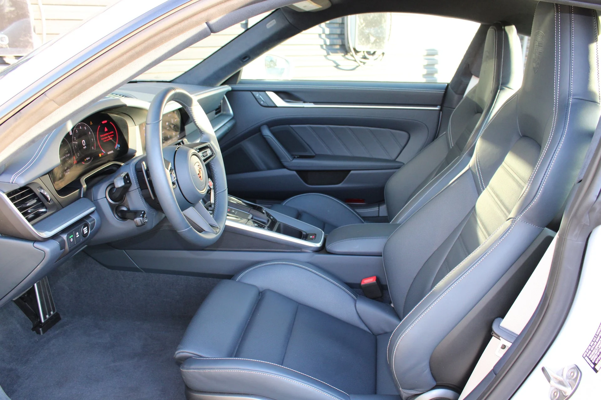 mph004_681153355_0823995a5a8f3c7d9ed2522f05479fb3x_40844fd8da