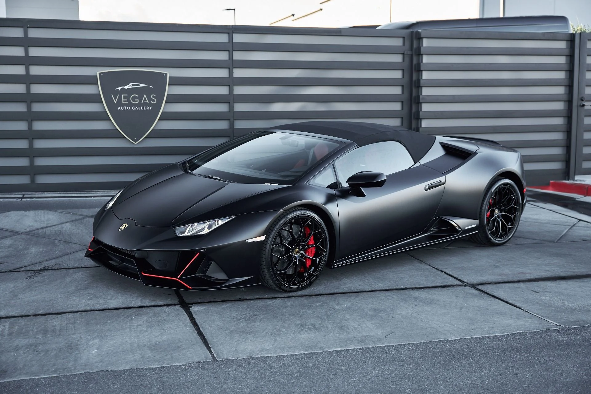 mph004_681824173_Used_2024_Lamborghini_Huracan_EVO_Spyder_1766881340_7ee340638c