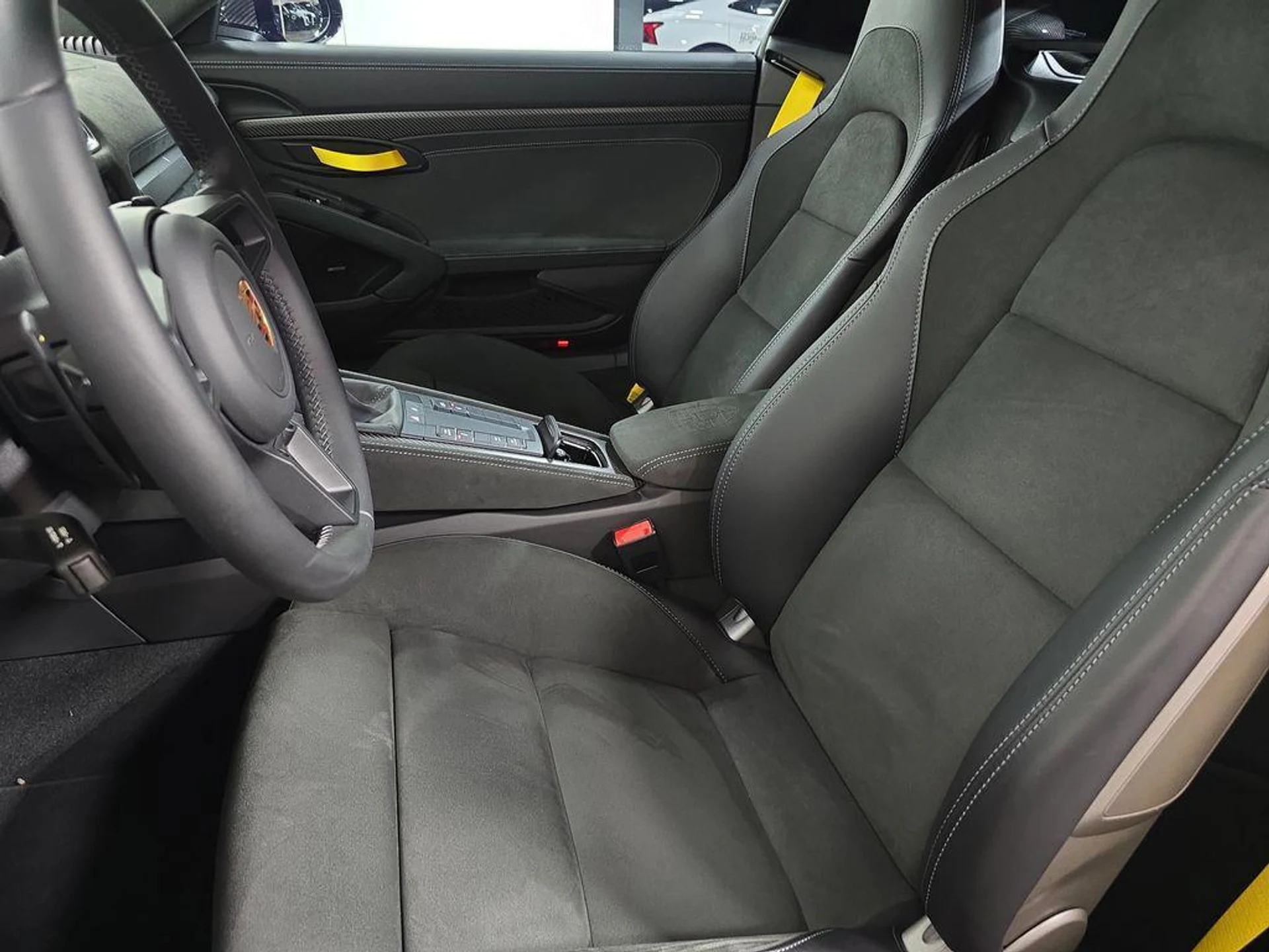 mph004_685900498_4v_SM_5zuy_S_Hv_Lu_D_Ou7mb9wc_Bz_M1_Y_6d45b3309c