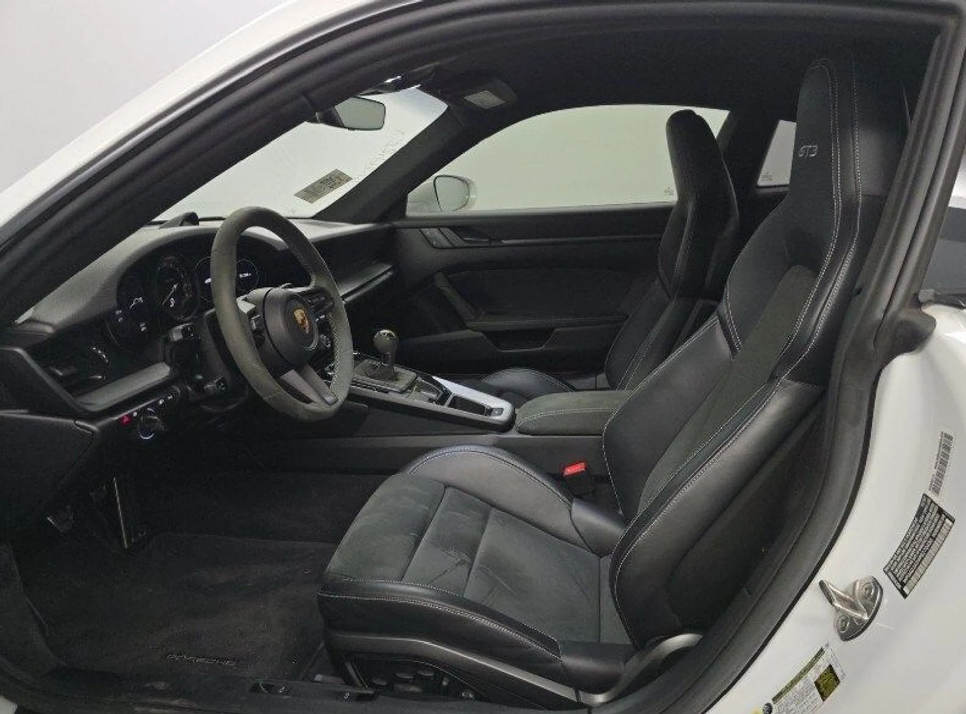 mph004_695478084_8314f76af3c397588113f323037bbdefx_d3a77d6345