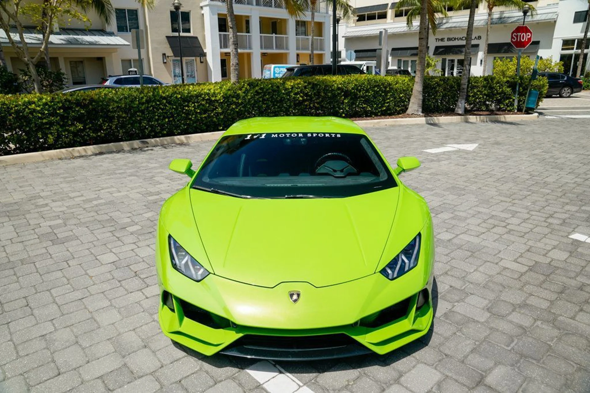 mph004_695848811_used_2020_lamborghini_huracan_evo_coupeawd_14354_22890839_5_1024_c42433b789