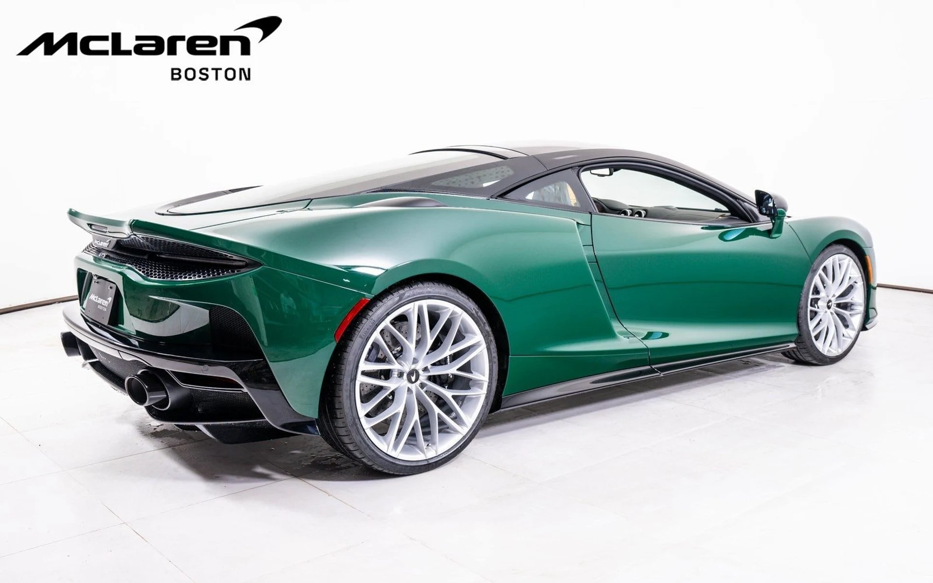 mph004_697802341_a10454944d5bd9c80777f800efbe068cx_3f58b3b78a