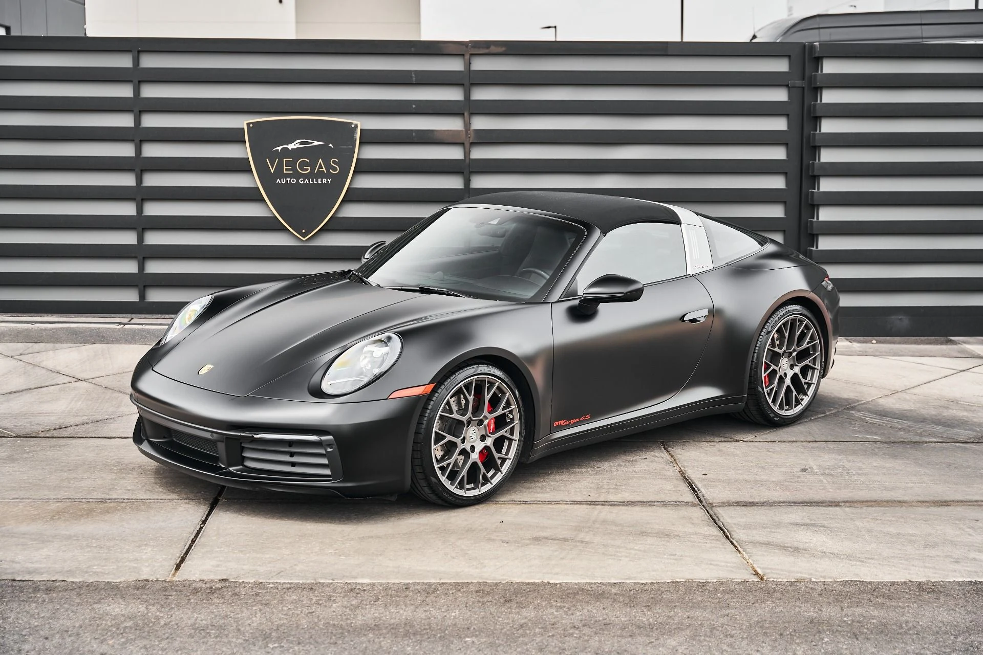 mph004_703112170_Used_2021_Porsche_911_Targa_4_S_1786671909_30b8010357