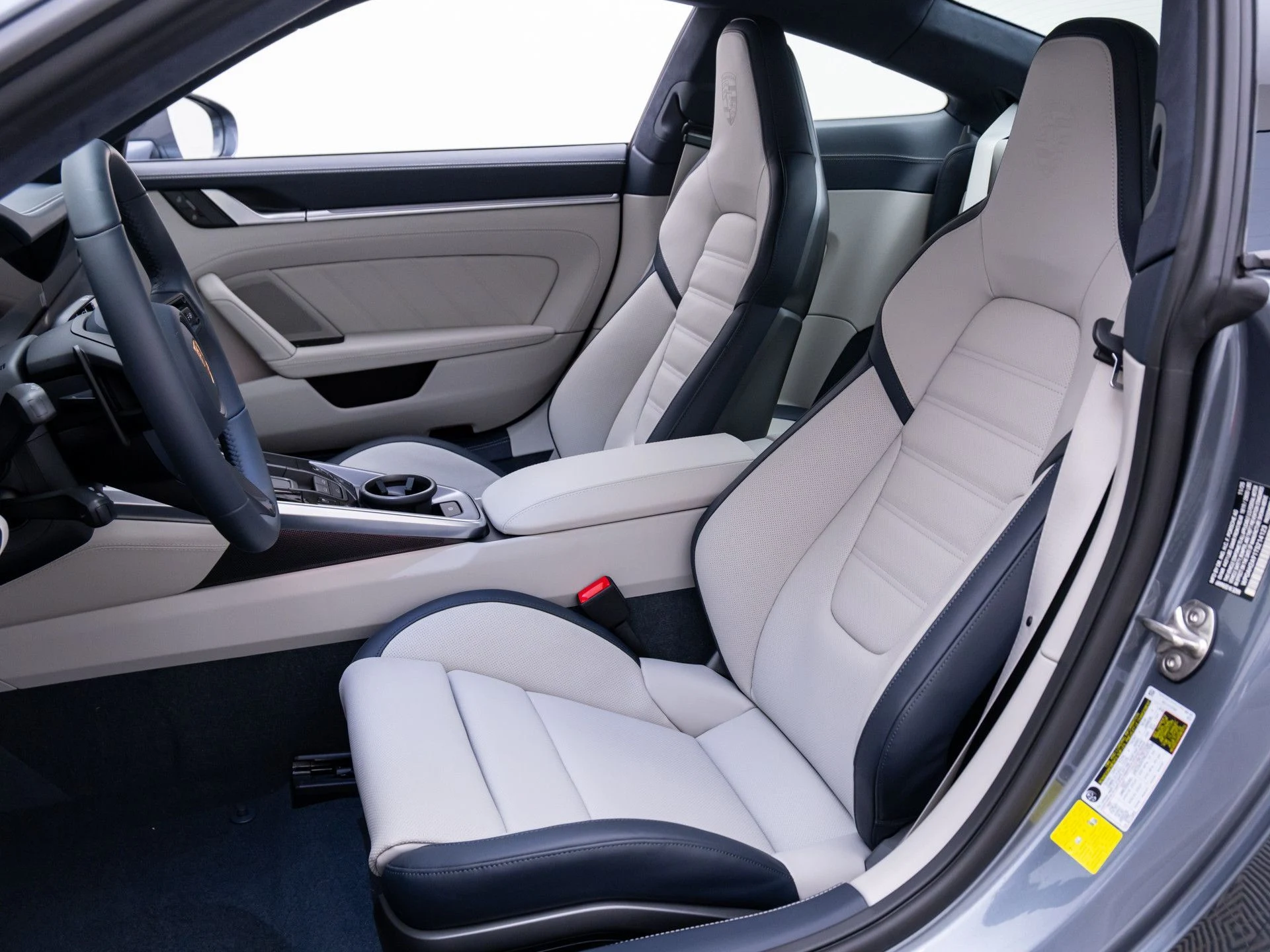 mph004_703974770_126621b00545fee4a608e5156c3aeb65x_483cd4879f