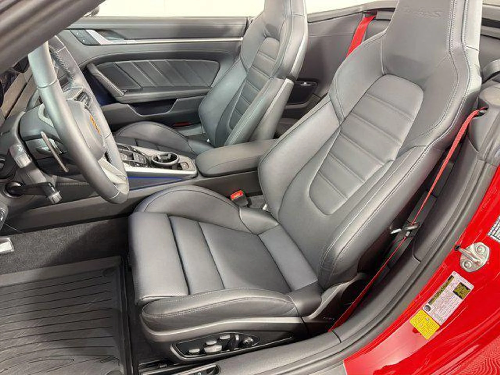 mph004_707281645_A7l3_U_i_d_XH_3_FYE_3_BVTRB_Rb1_Uc_24a1bee480