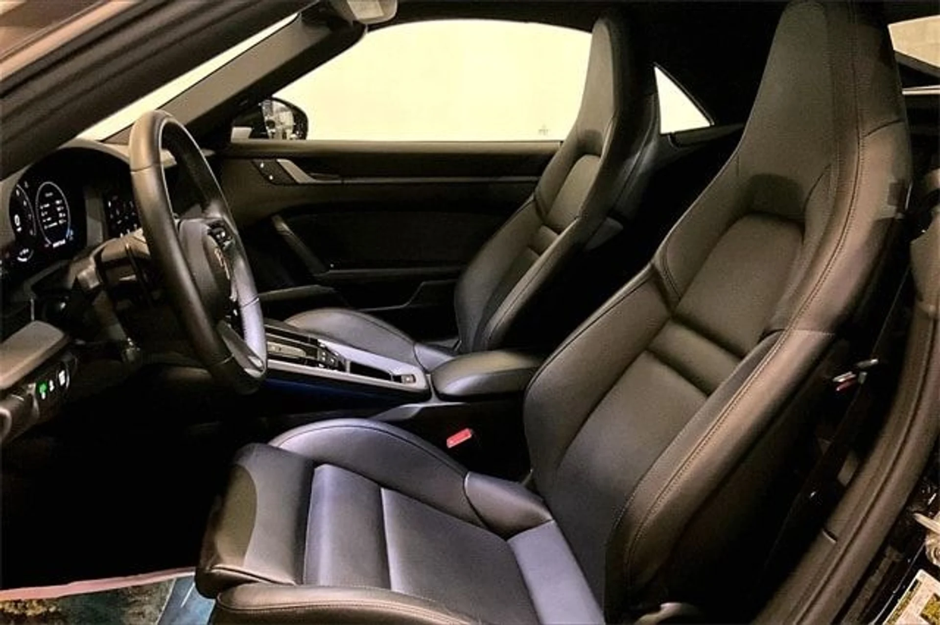 mph004_71092772_4828d76d38595fdf8c683bbf07e94267x_2683cea8d0