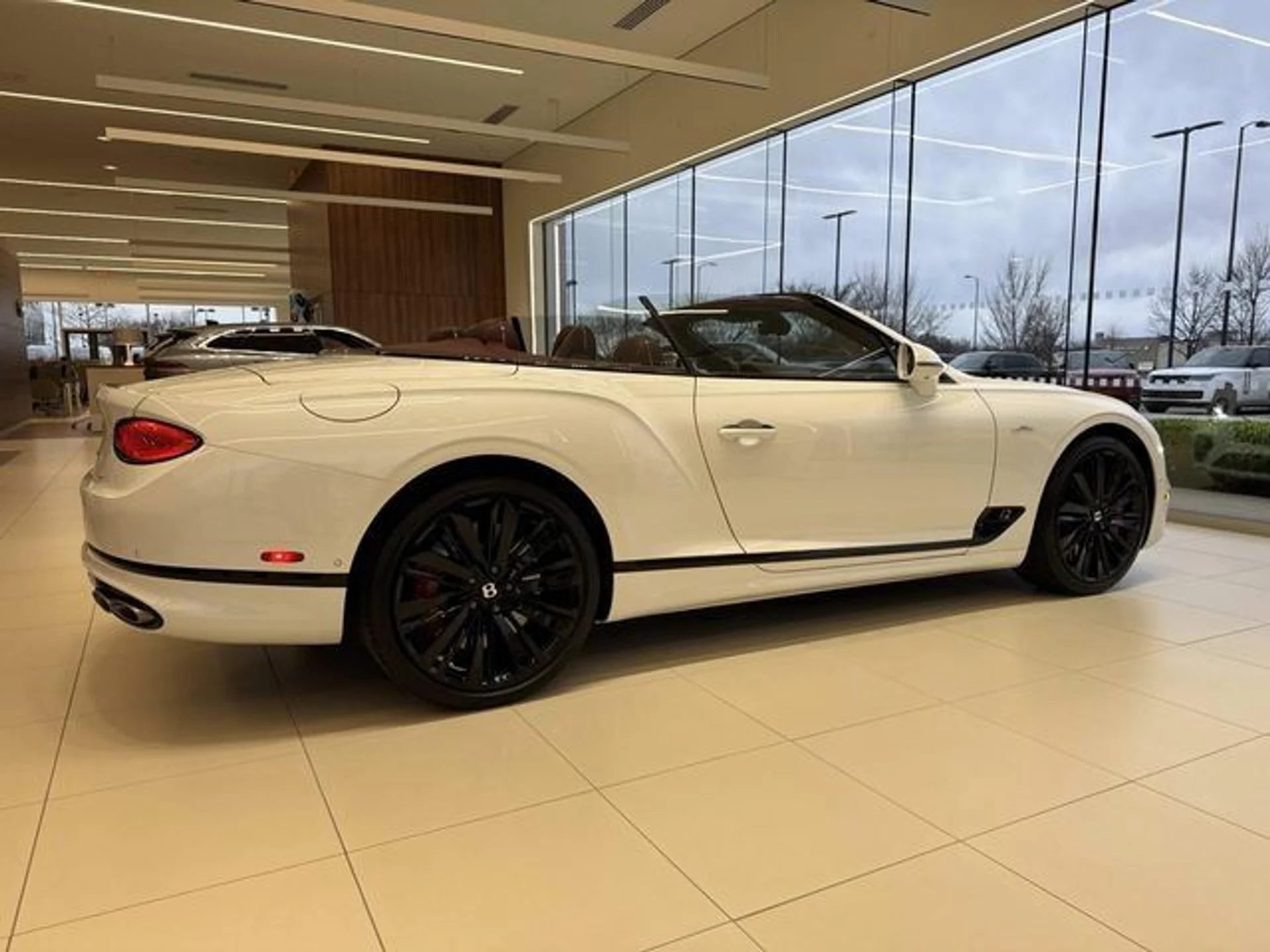 mph004_713405296_cfe0397f2c24390d7441d66d1833ab92_d09033bd12