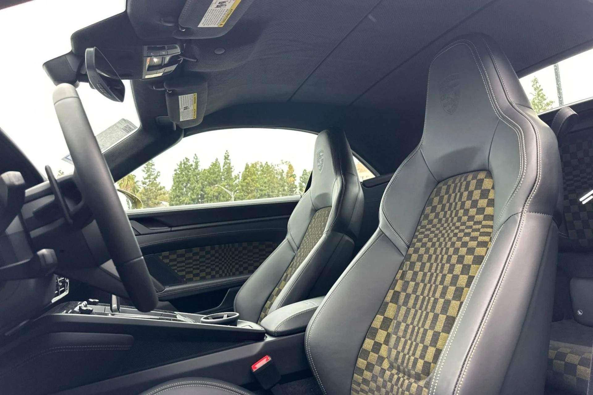 mph004_714935655_c817ec6d29545660cac50da83292cd09_04eb0e6353