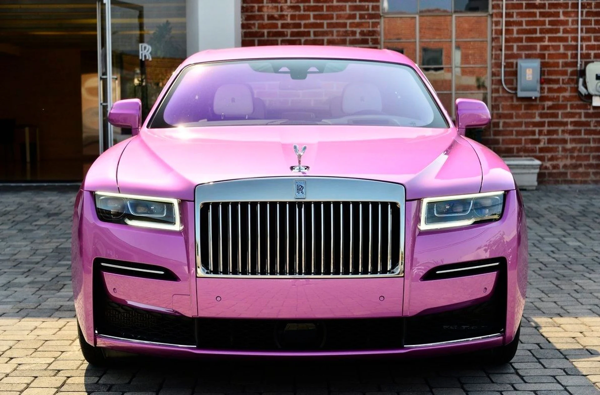 mph004_723023997_c2d7352a2a6c97bee8650284399efe77x_5c850d213b