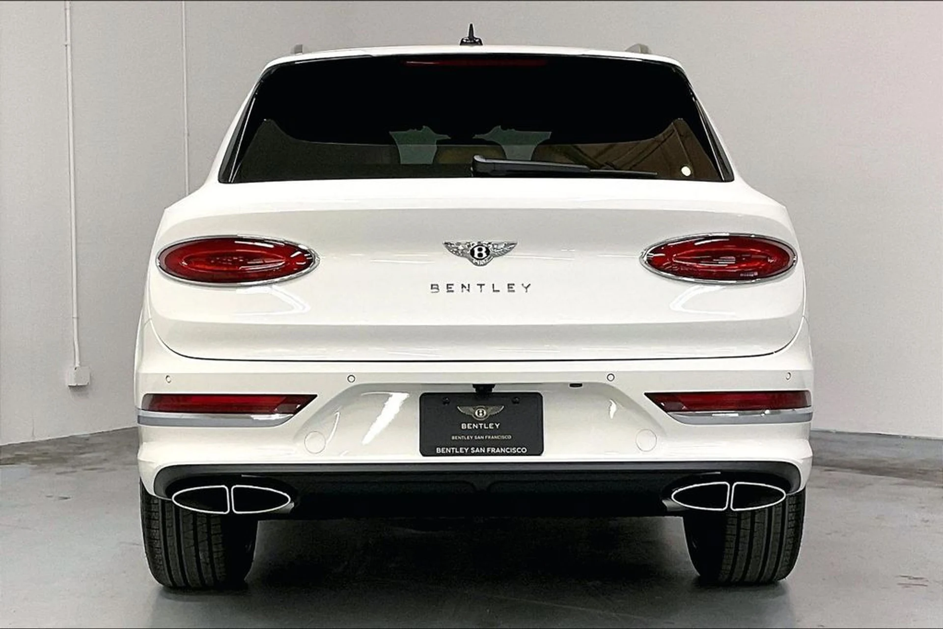 mph004_723677515_4e1dfc76ded18099c8ae19d6c051b5c4x_335d3e0369