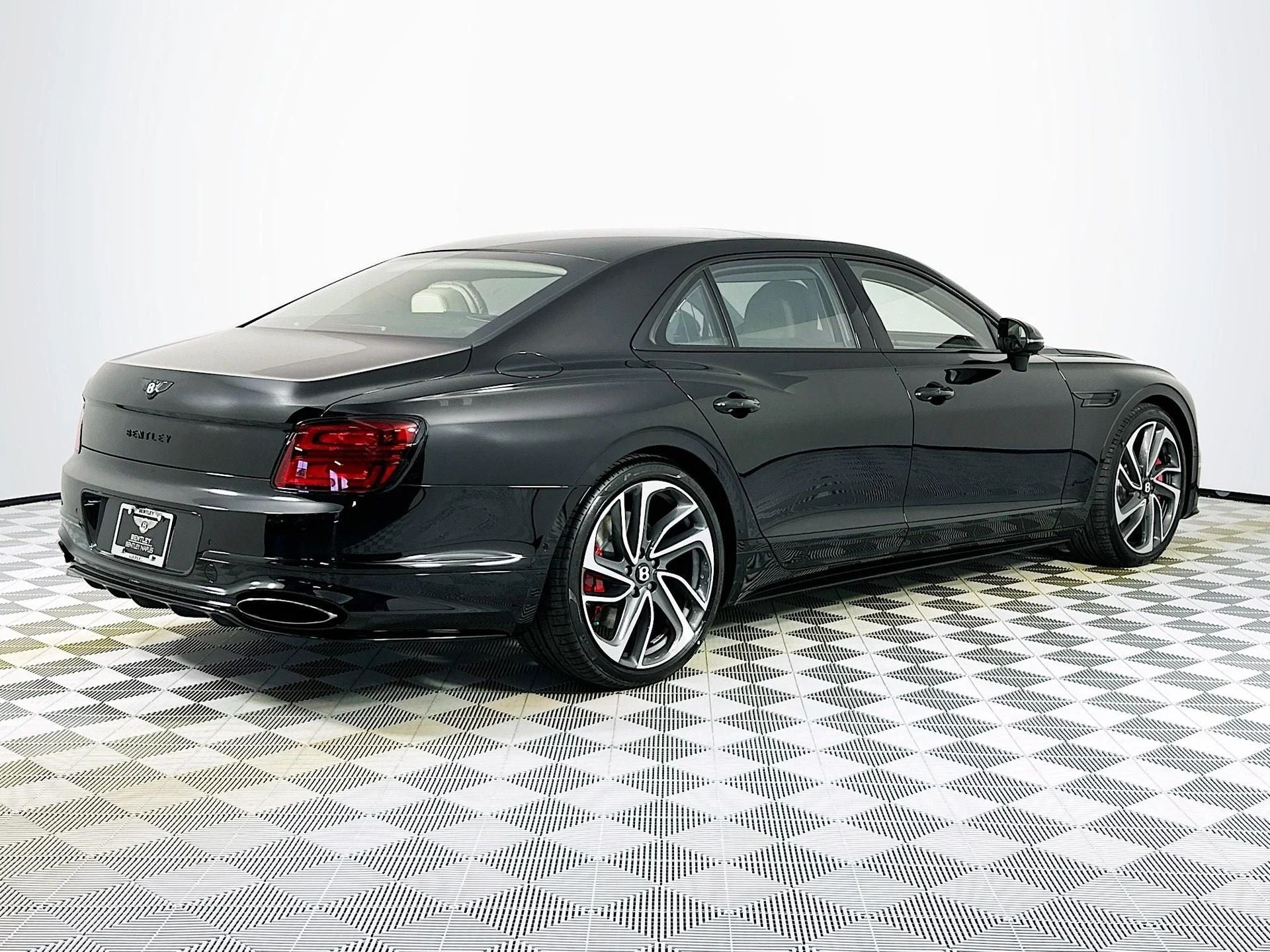 mph004_723865146_5_37a2bb3246